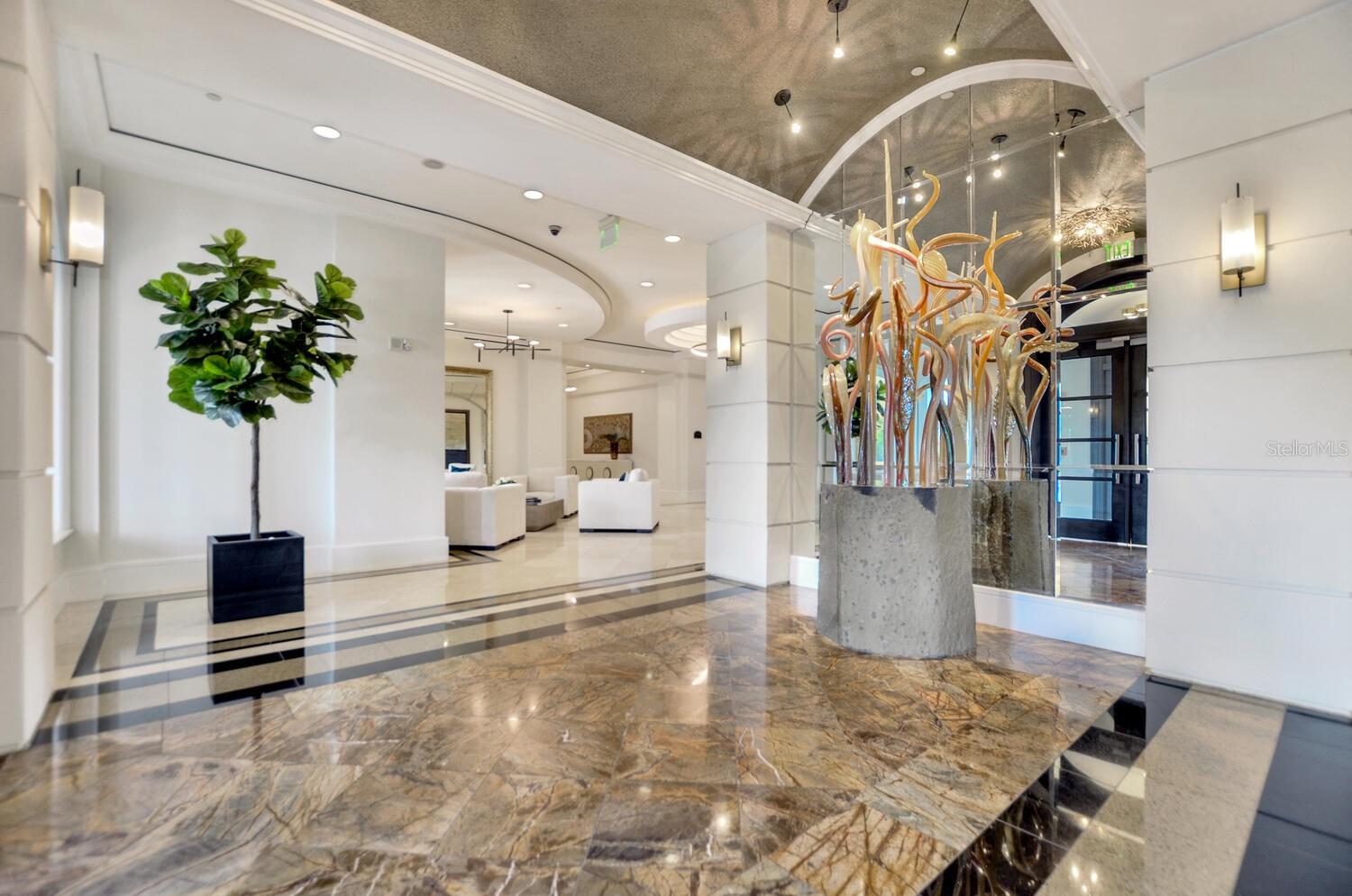 CASTILLO AT WESTSHORE YACHT CL - Residential Lease