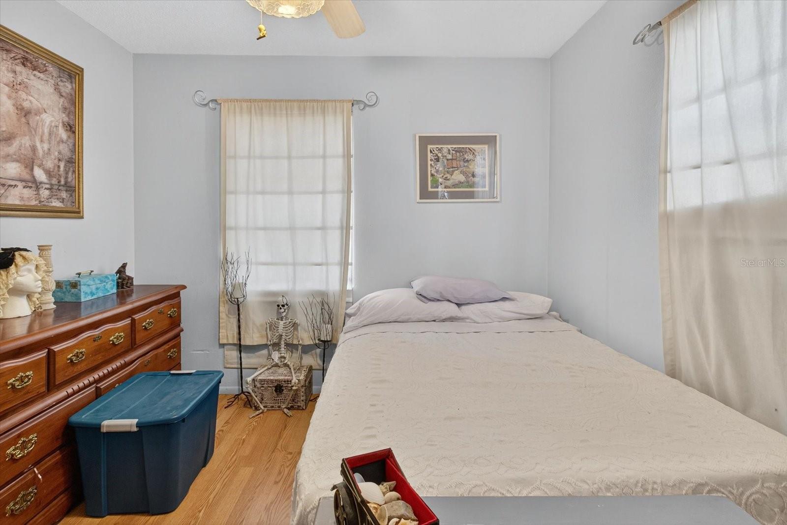 OAKWOOD - Residential