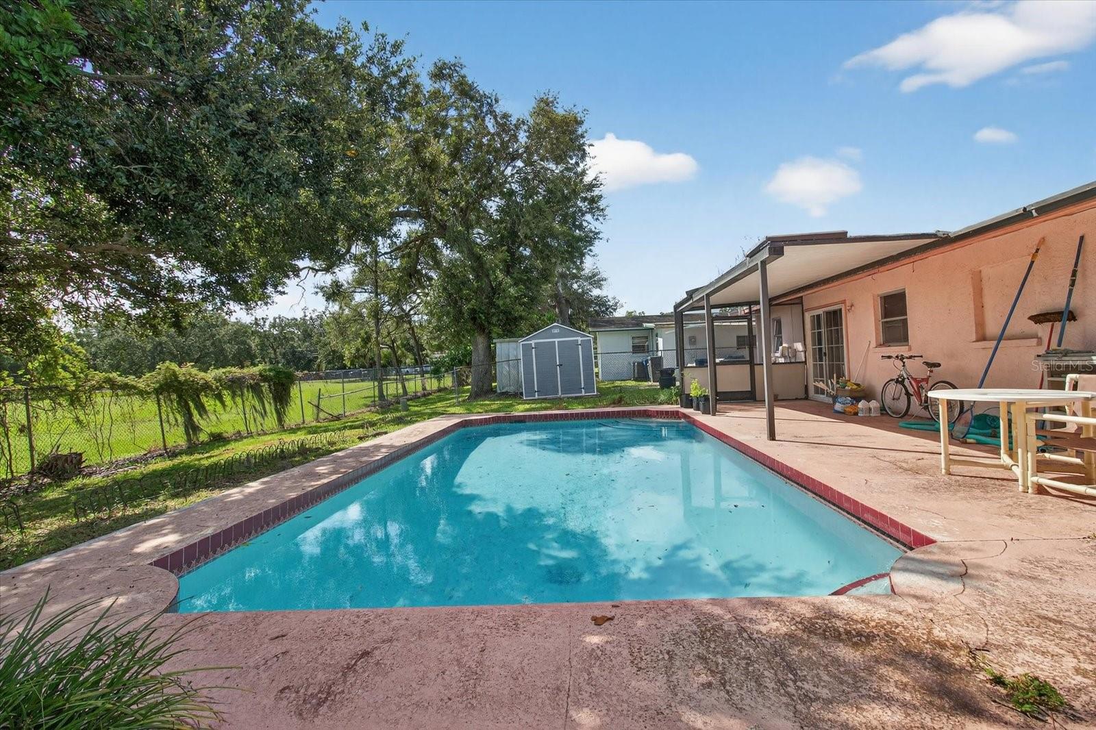 OAKWOOD - Residential