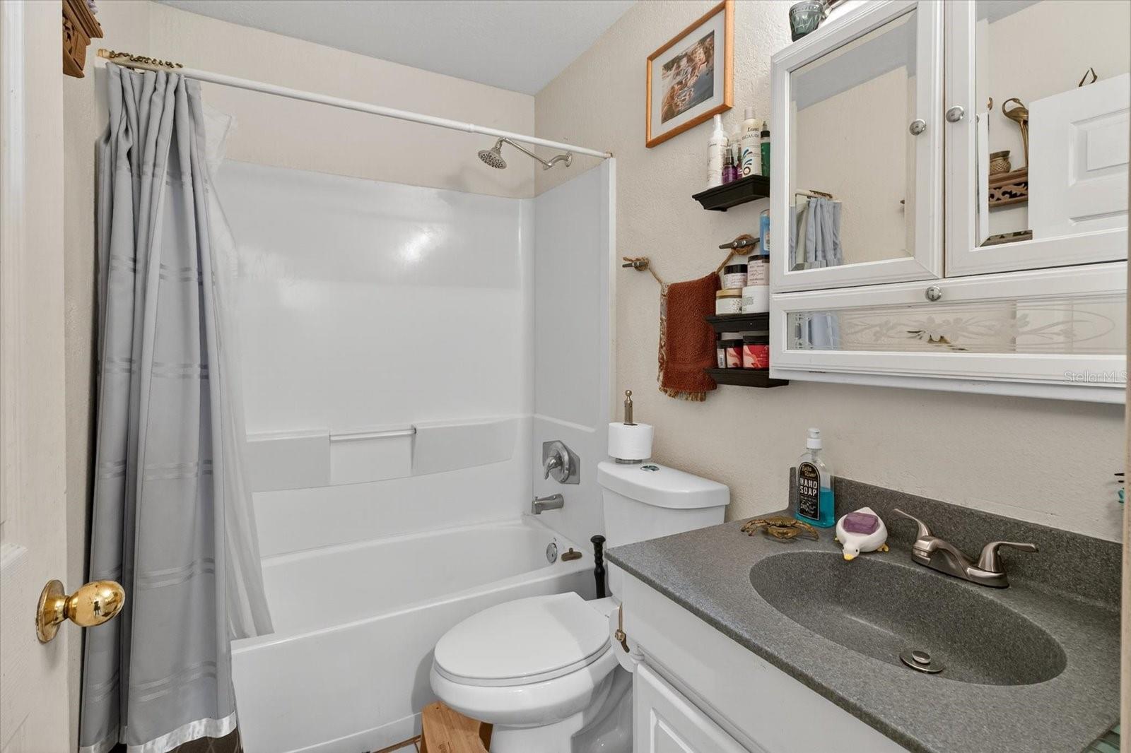 OAKWOOD - Residential