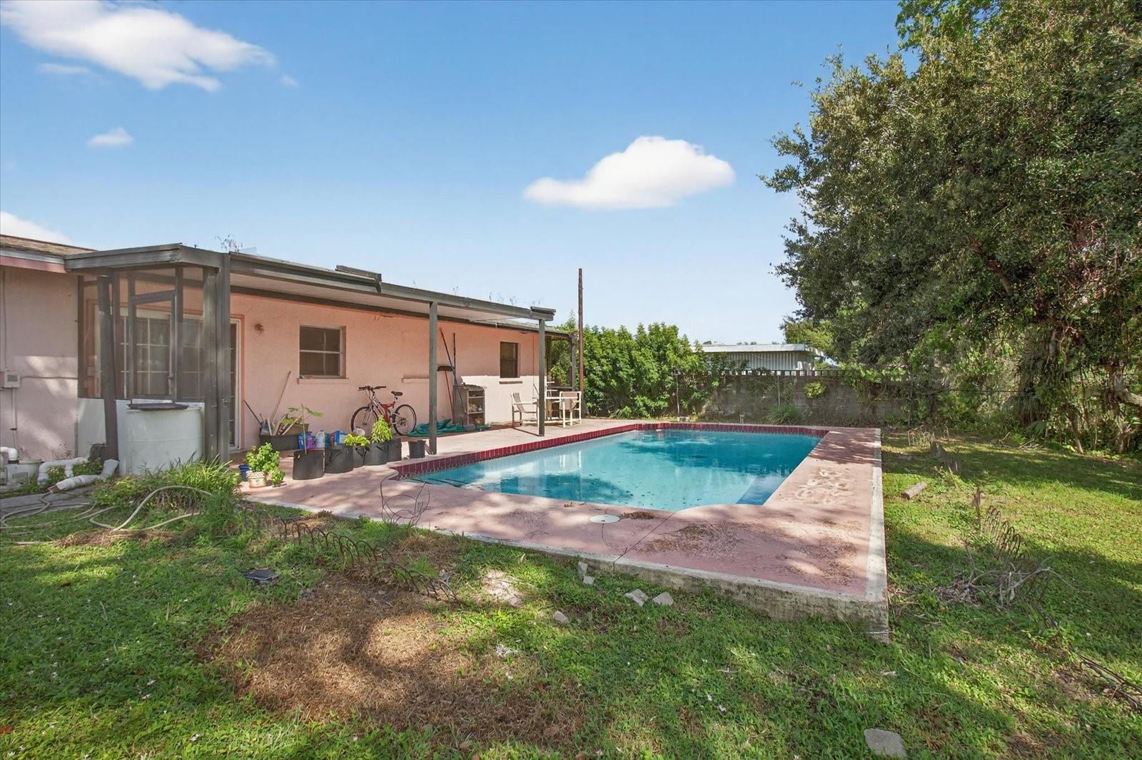 OAKWOOD - Residential