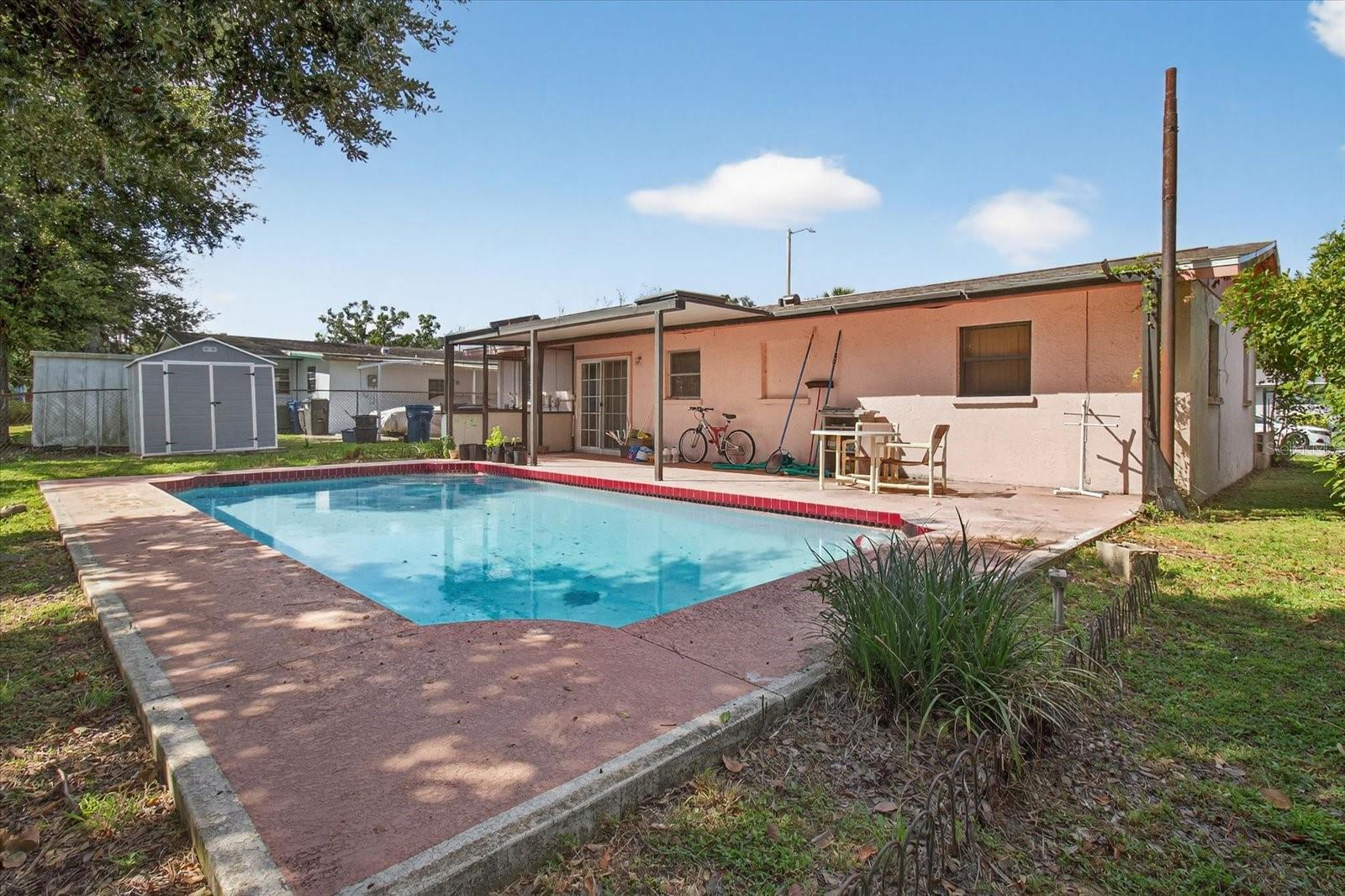 OAKWOOD - Residential