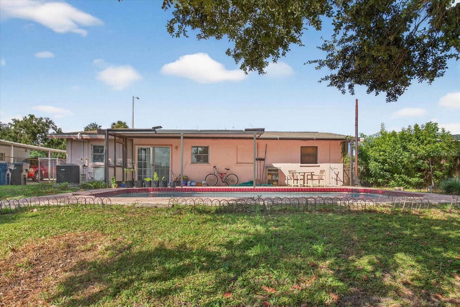 OAKWOOD - Residential