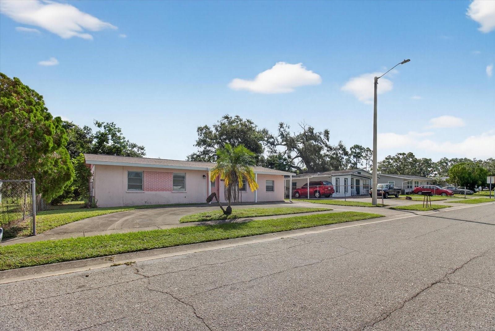 OAKWOOD - Residential