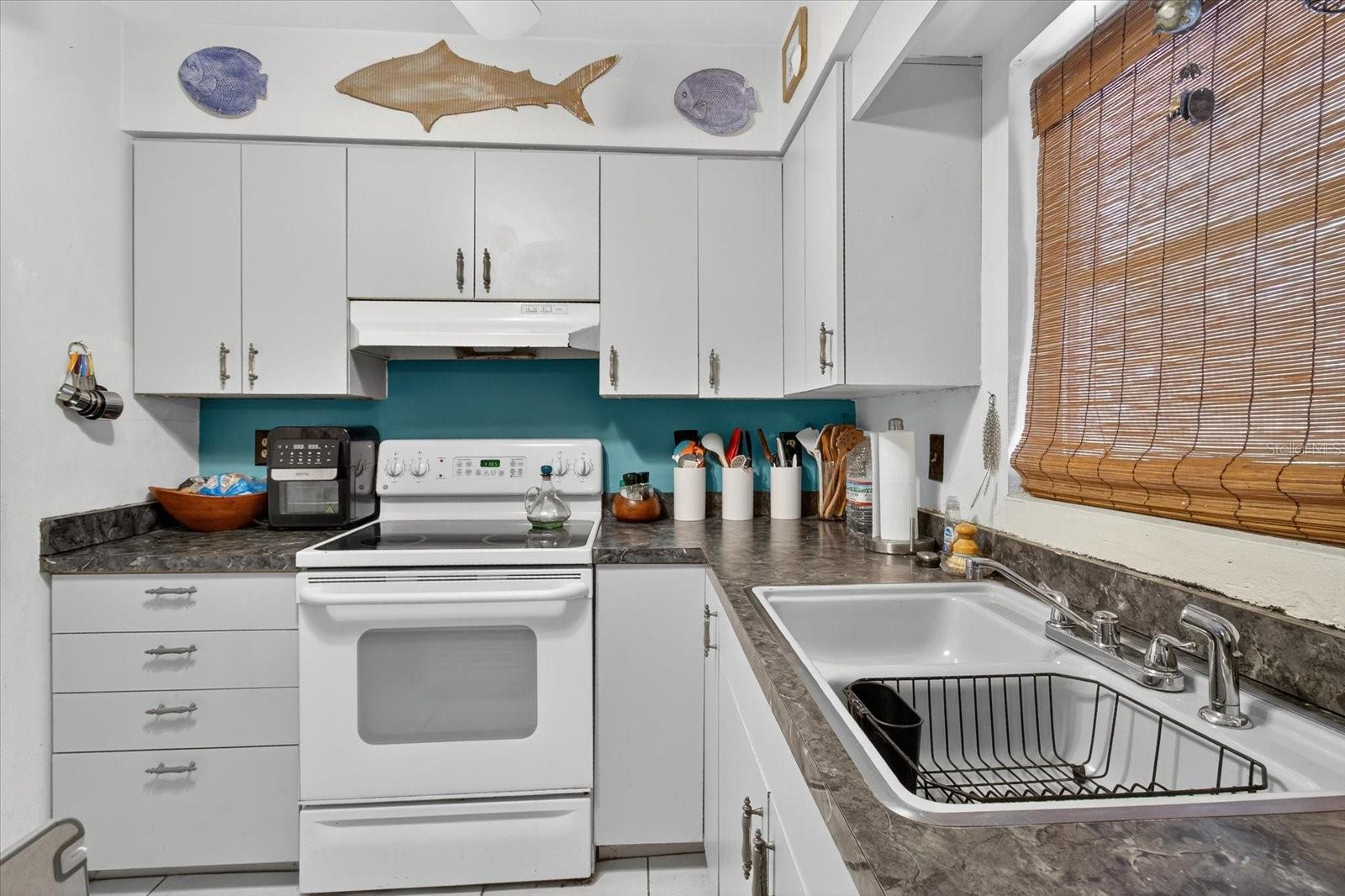 OAKWOOD - Residential