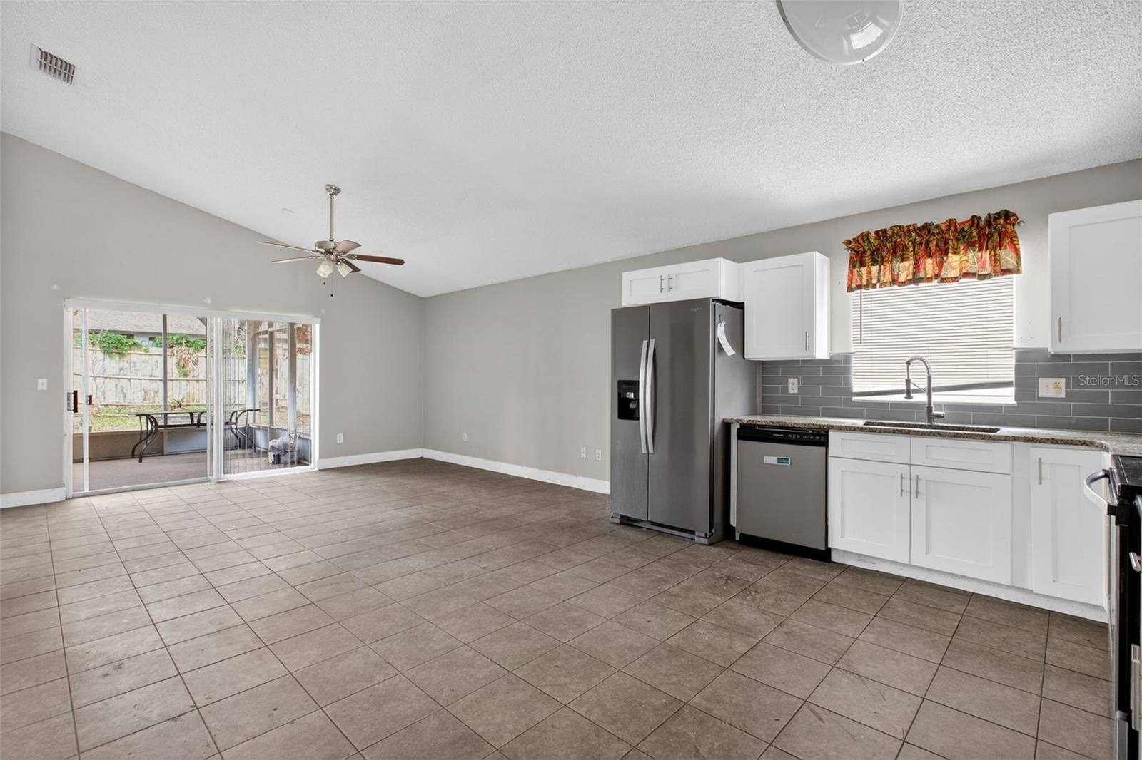 ALAFAYA WOODS PH 17 - Residential