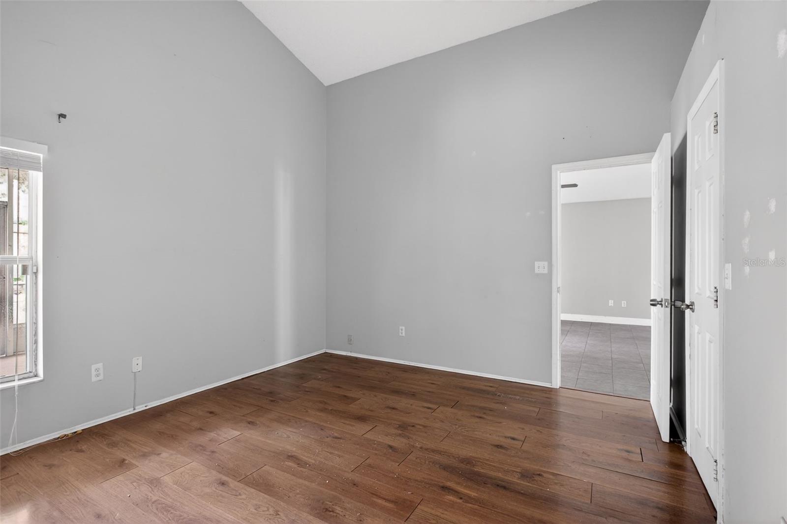 ALAFAYA WOODS PH 17 - Residential
