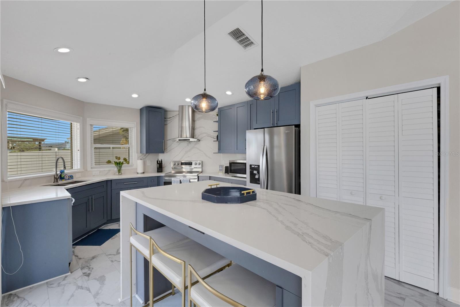 HARBOR HILLS 3RD ADD - Residential