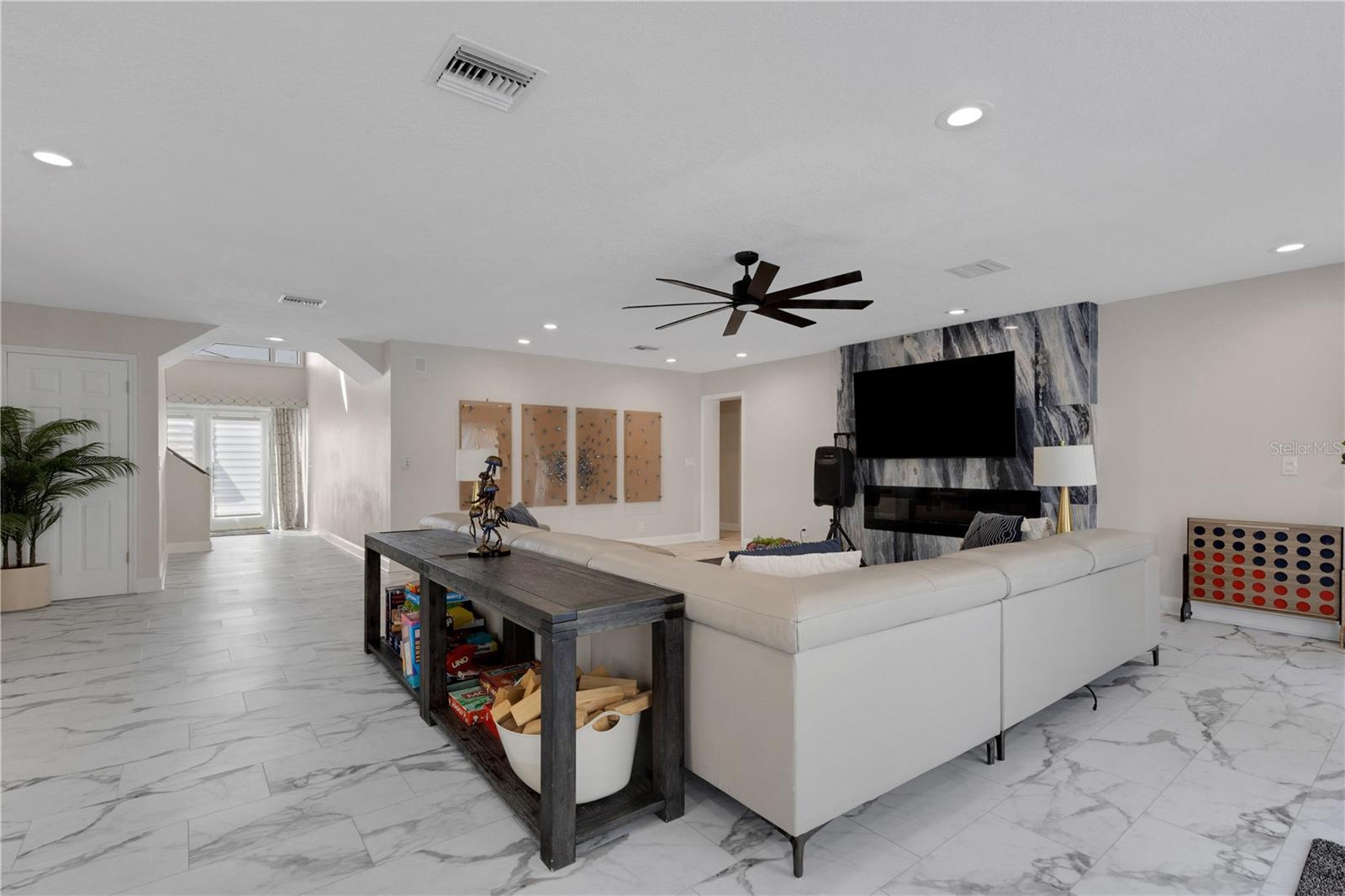 4124 HARBOR CIRCLE S