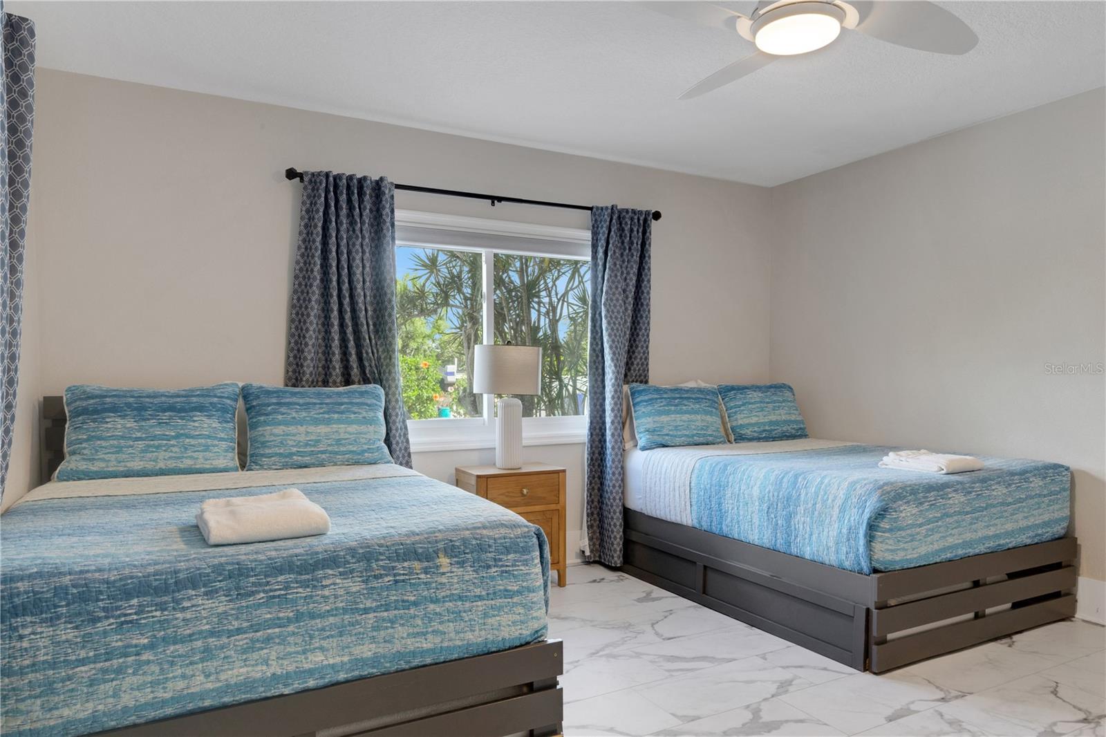 HARBOR HILLS 3RD ADD - Residential