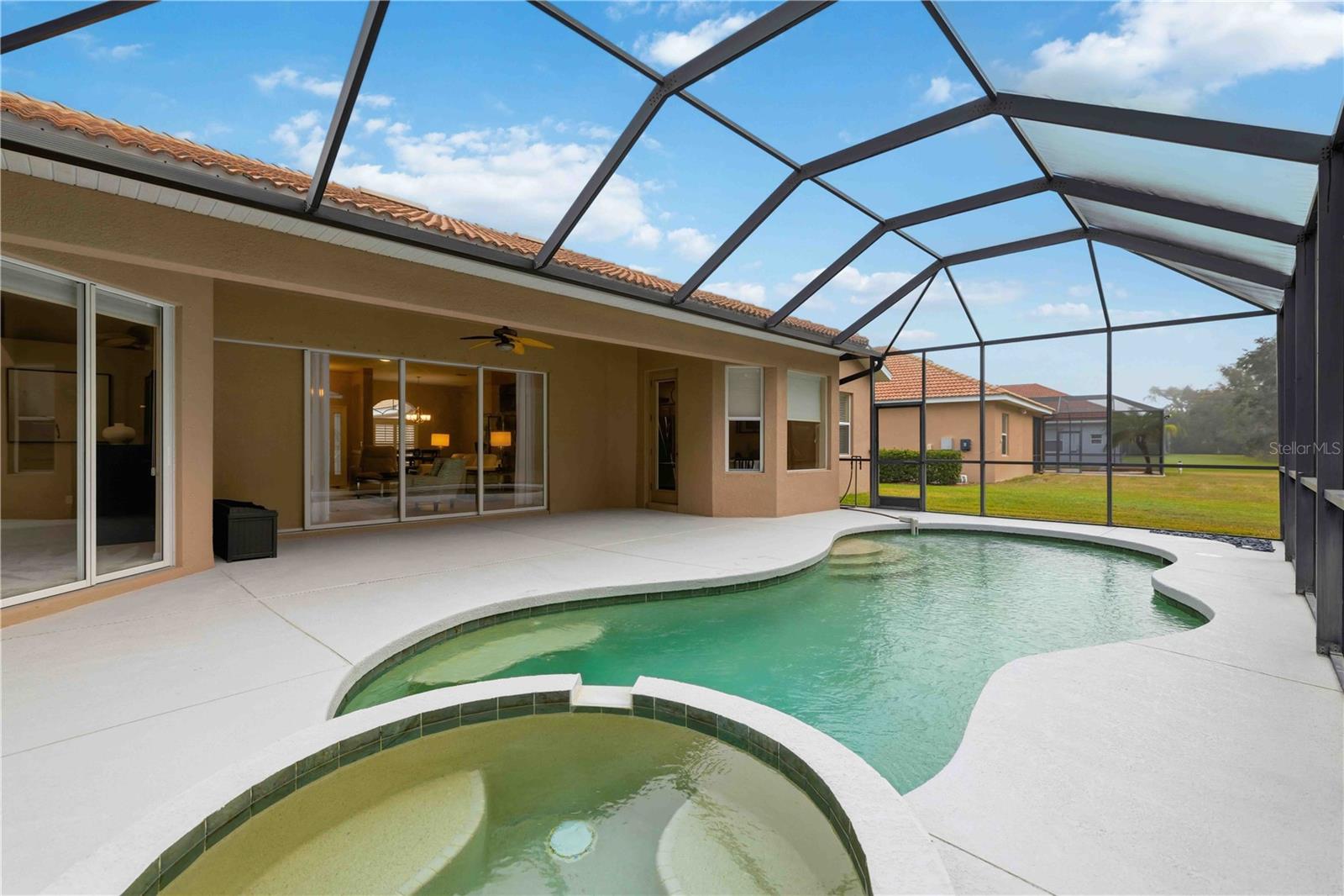 STONEYBROOK AT HERITAGE HARBOUR D-1 - Residential