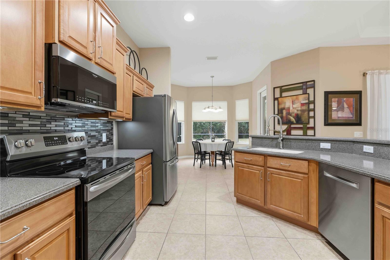 STONEYBROOK AT HERITAGE HARBOUR D-1 - Residential