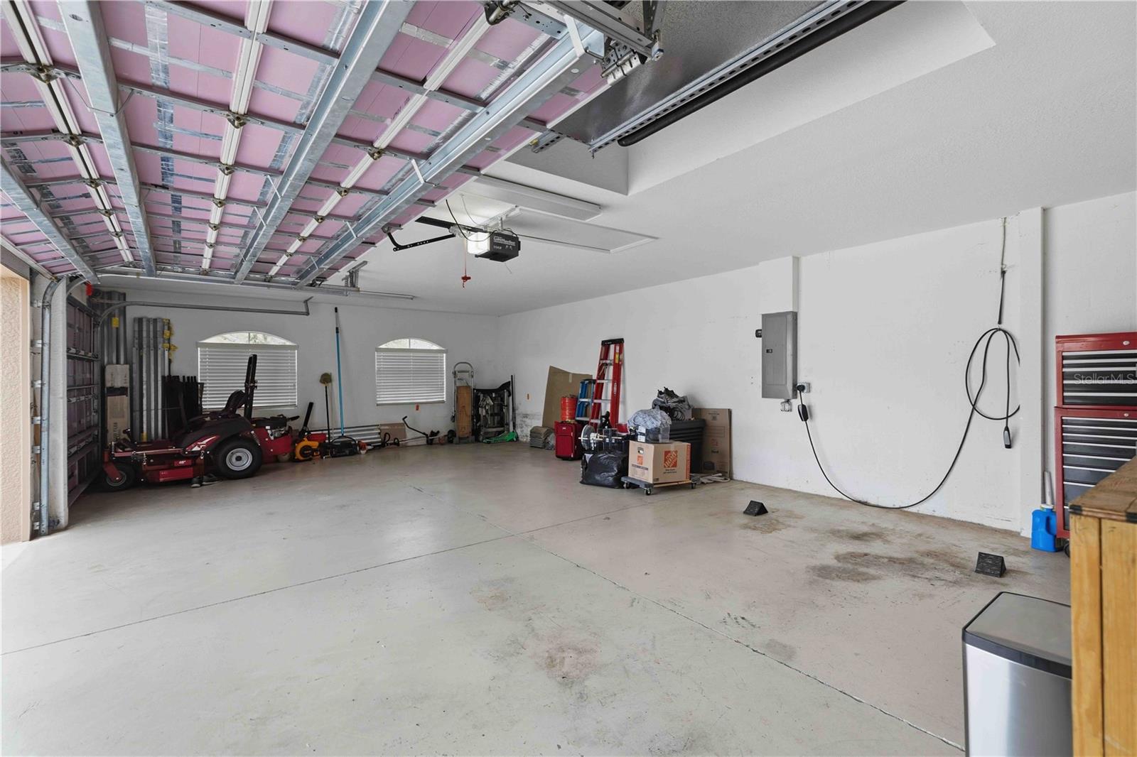 STONEYBROOK AT HERITAGE HARBOUR D-1 - Residential