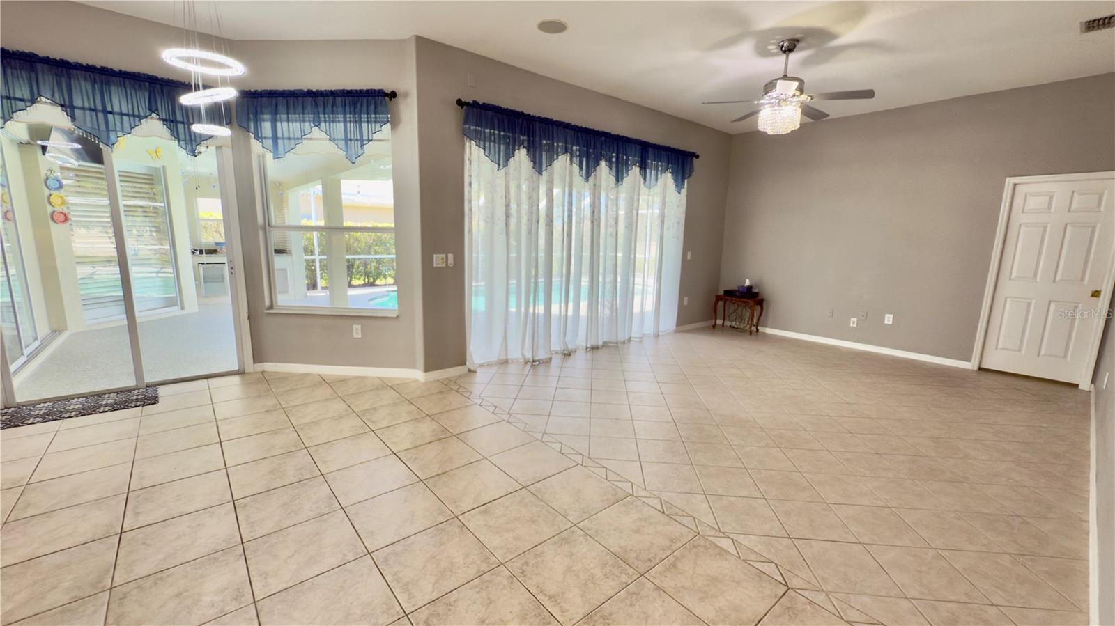 FOX WOOD PH 03 - Residential