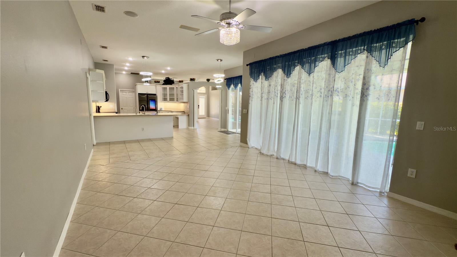 FOX WOOD PH 03 - Residential