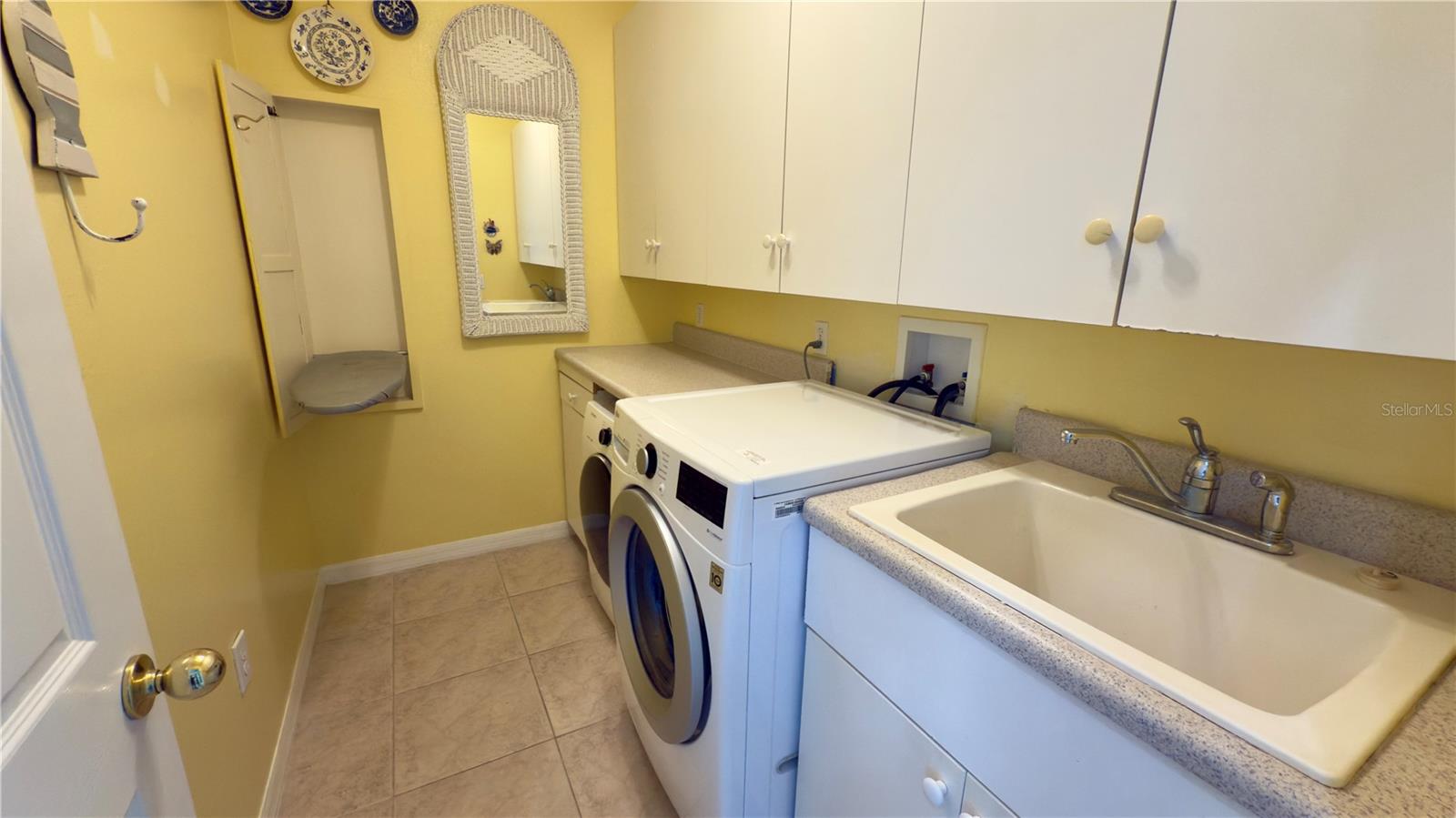 FOX WOOD PH 03 - Residential