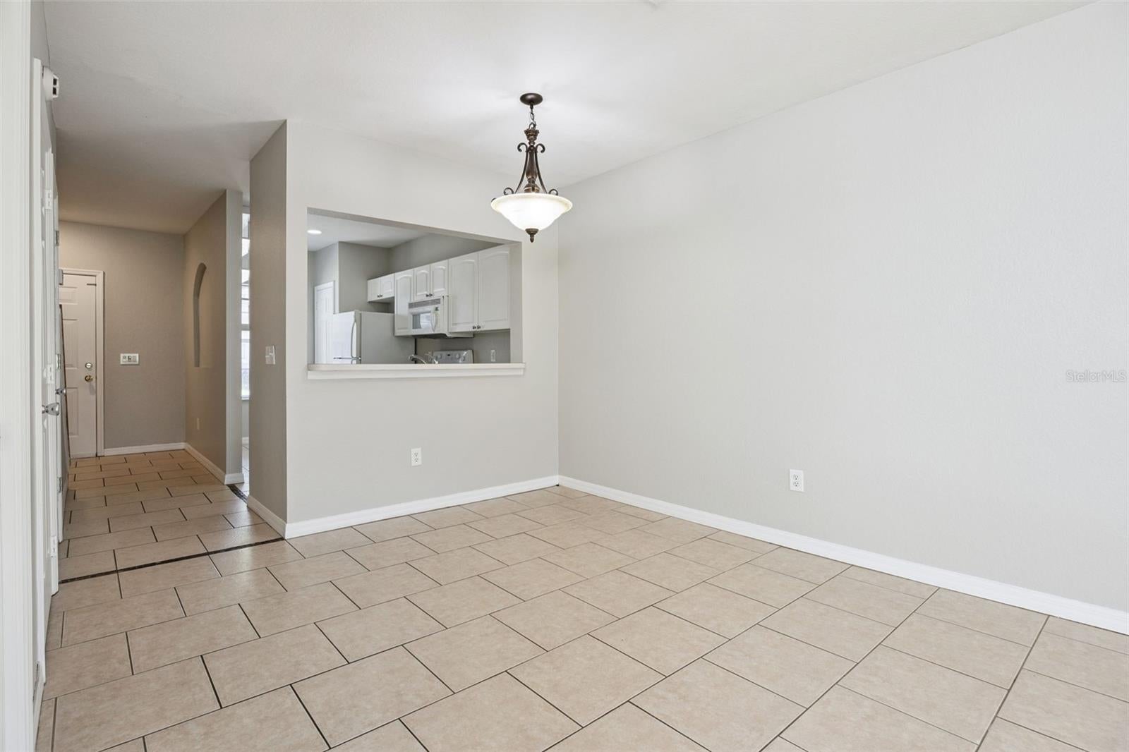 4175 PLANTATION COVE DRIVE