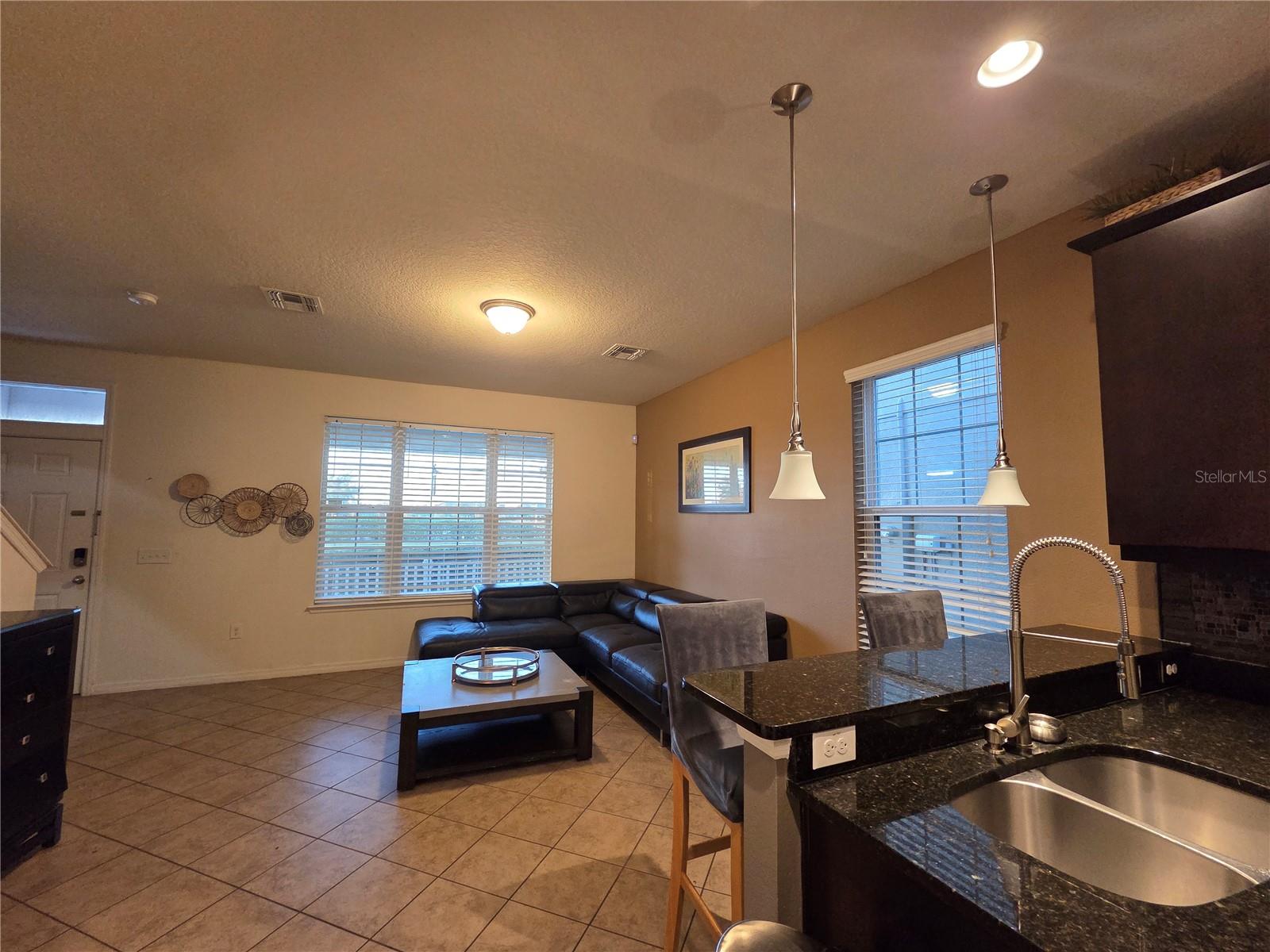 WINDERMERE TRLS PH 1C - Residential Lease