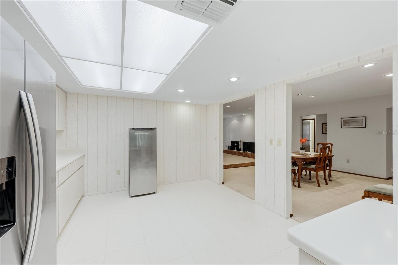 SOUTH VENICE - Residential