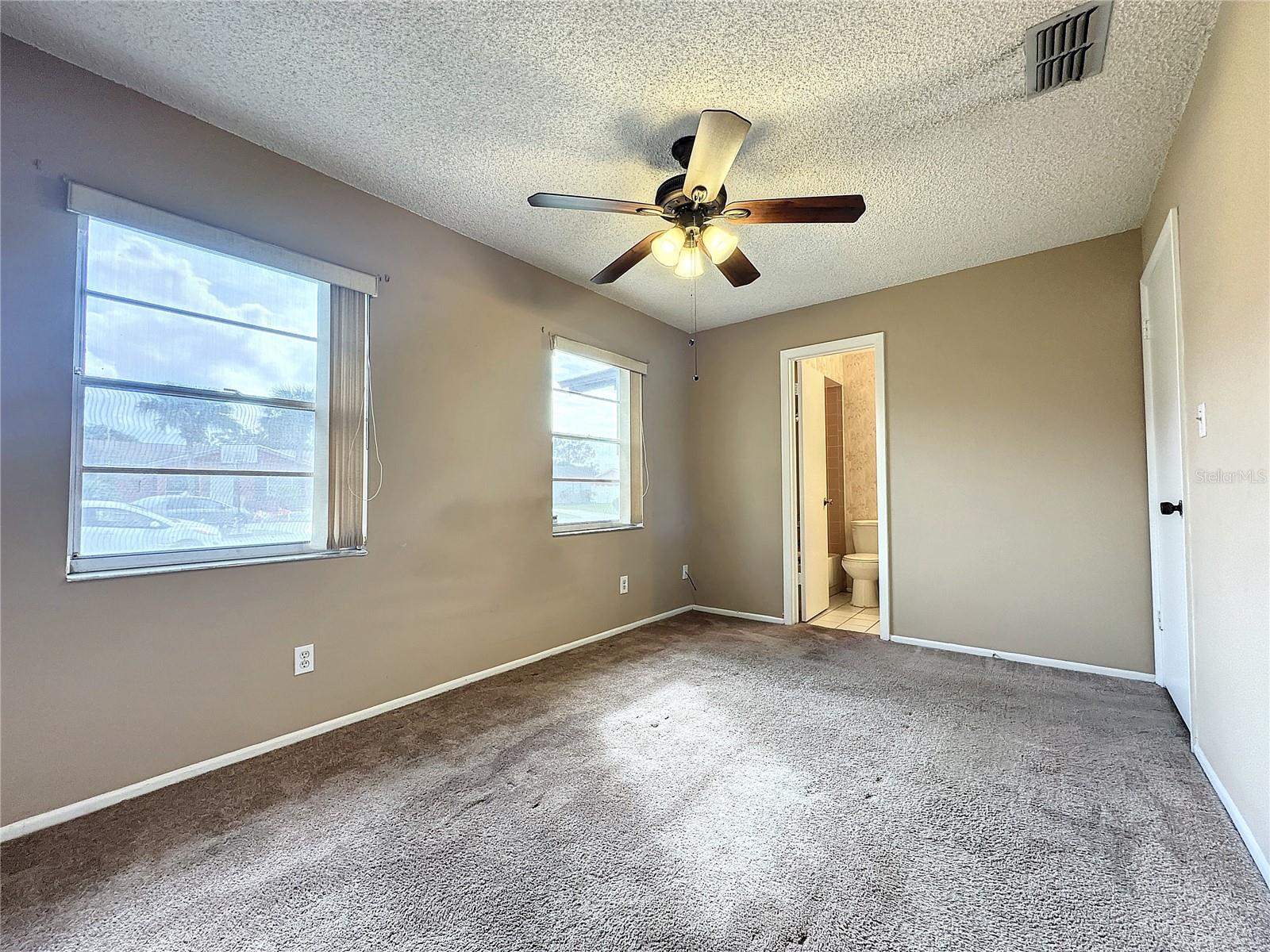 BUENAVENTURA LAKES UNIT 03 - Residential