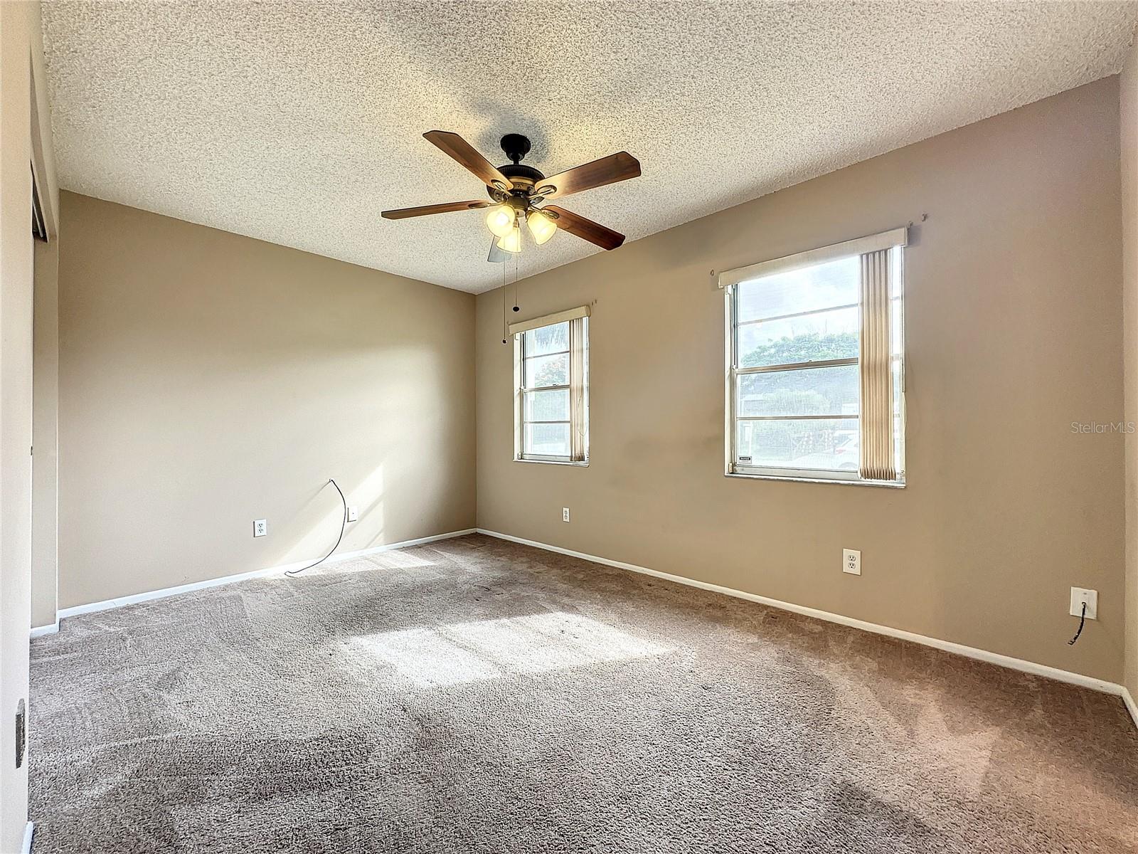 BUENAVENTURA LAKES UNIT 03 - Residential