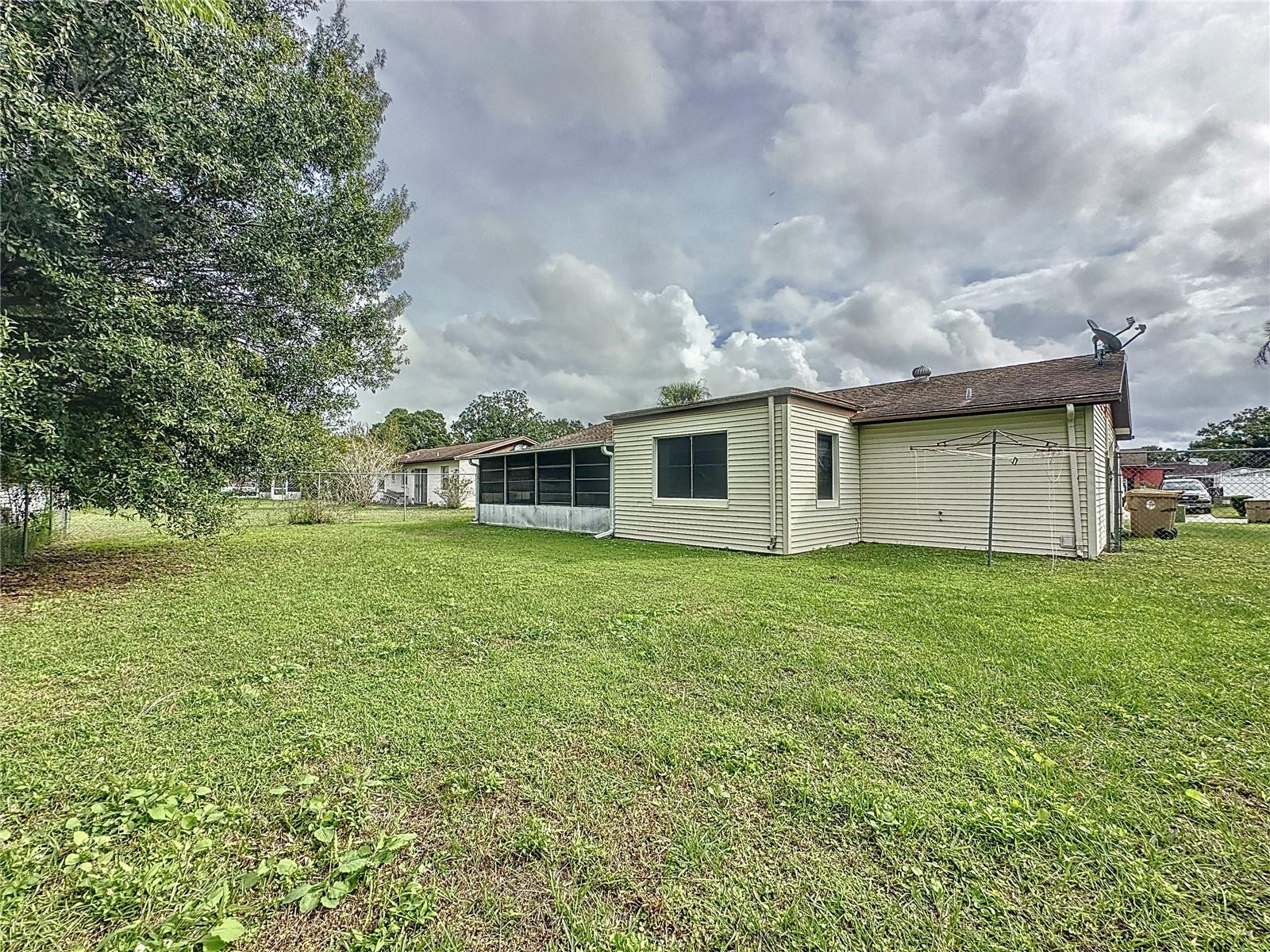 BUENAVENTURA LAKES UNIT 03 - Residential