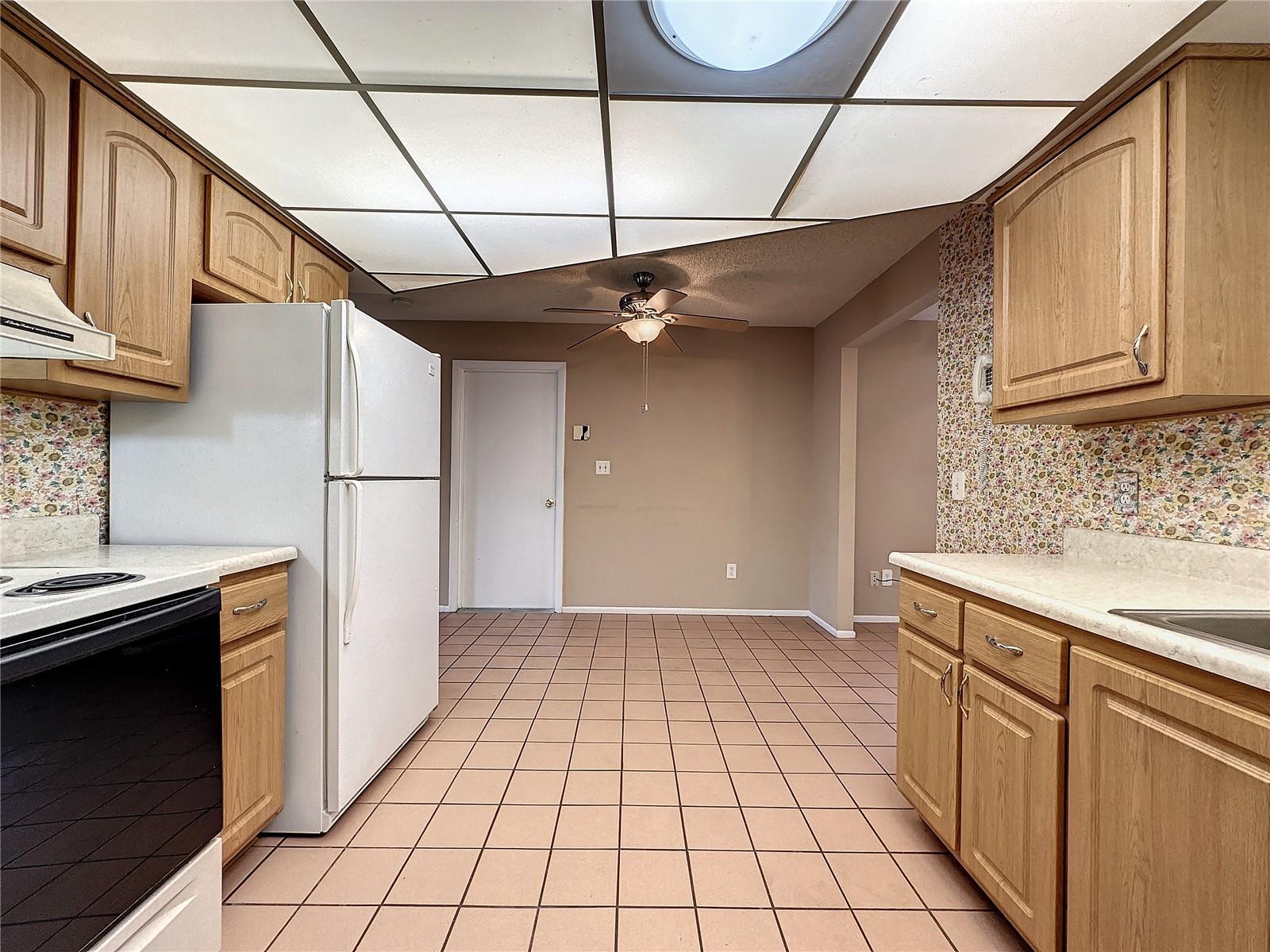 BUENAVENTURA LAKES UNIT 03 - Residential