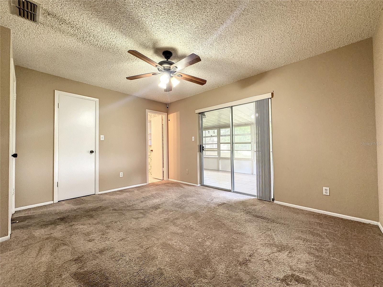 BUENAVENTURA LAKES UNIT 03 - Residential