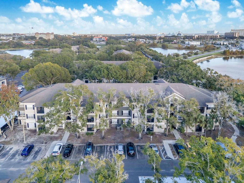 SAND LAKE PRIVATE RESIDENCES CONDO - Residential Lease