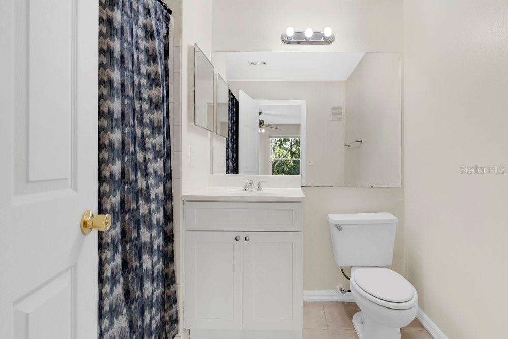 SAND LAKE PRIVATE RESIDENCES CONDO - Residential Lease