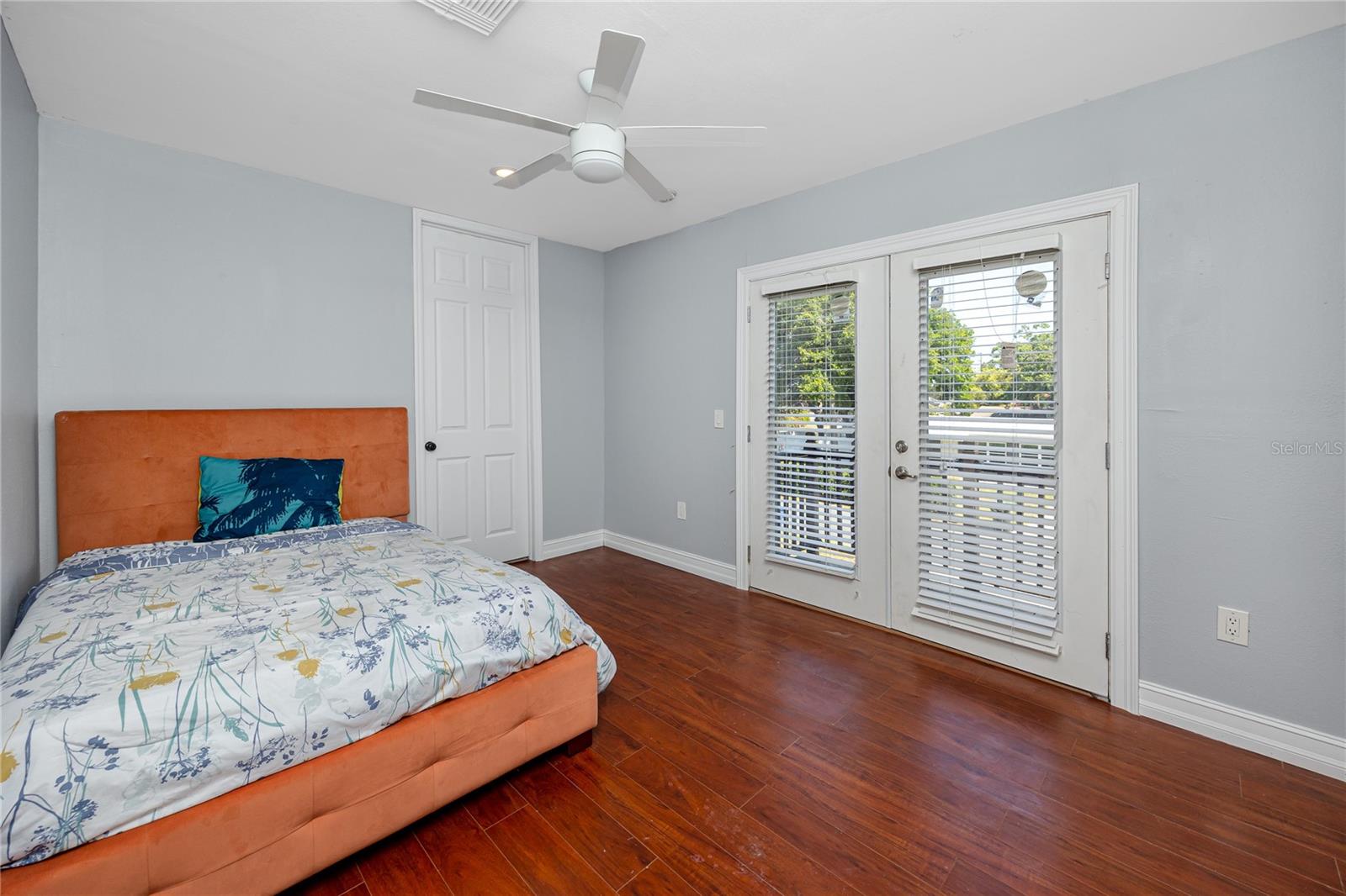 GULF TERRACE - Residential