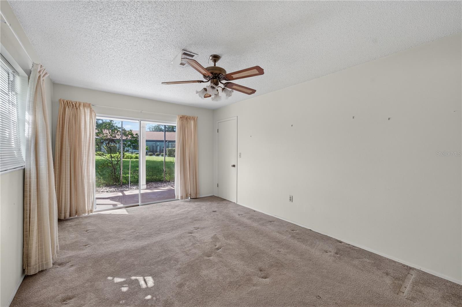 8810 SHOEMAKER LANE