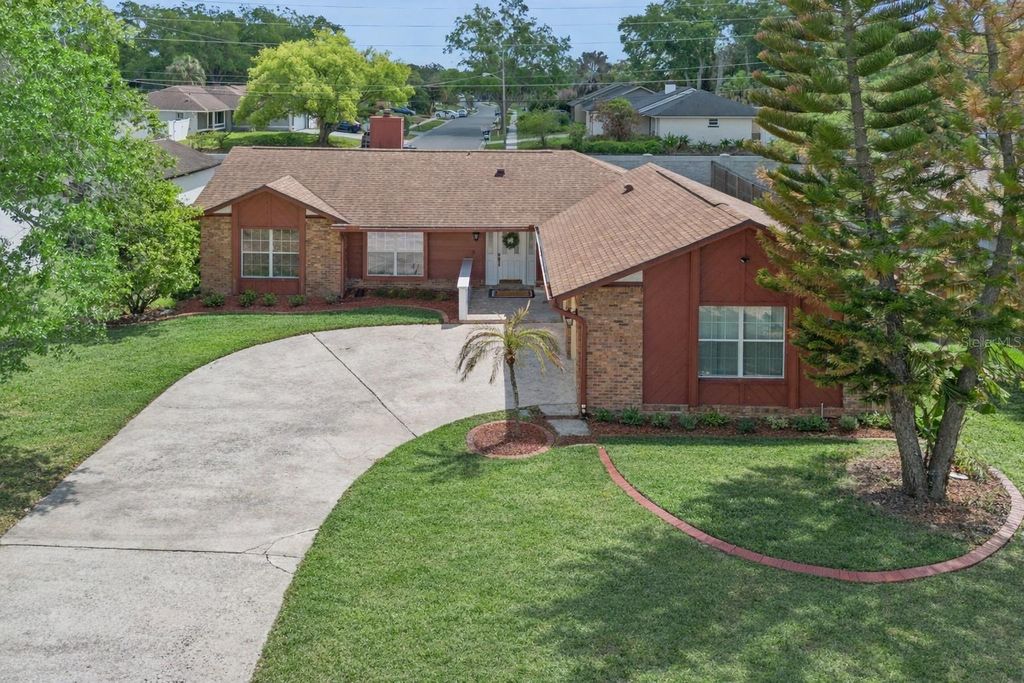 Photo of 4136 Tall Tree Drive, Orlando, FL 32810 (MLS # O6405663)