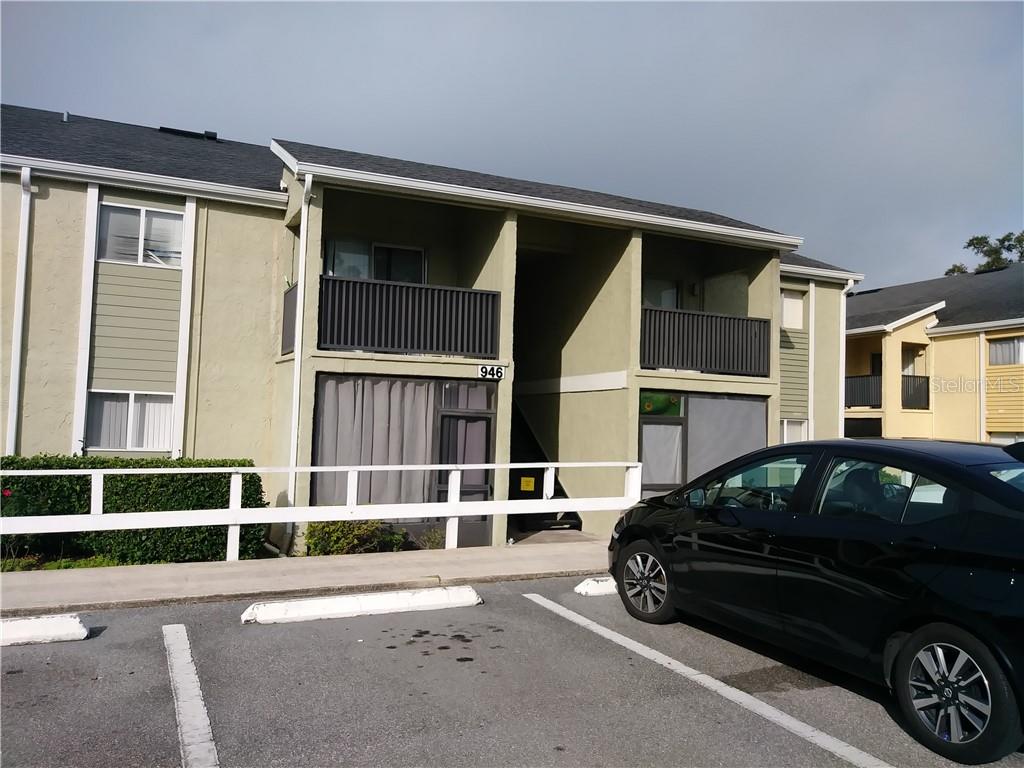 Nice 1 Bedroom / 1 Bath condo located in Altamonte Springs. Has tile flooring throughout. Kitchen appliances include Community facilities include 3 pools, a Club House with an exercise room. The property also has Laundry facilities on site. Great location! Close to I-4, local shopping, and dining. Only minutes from downtown Orlando.