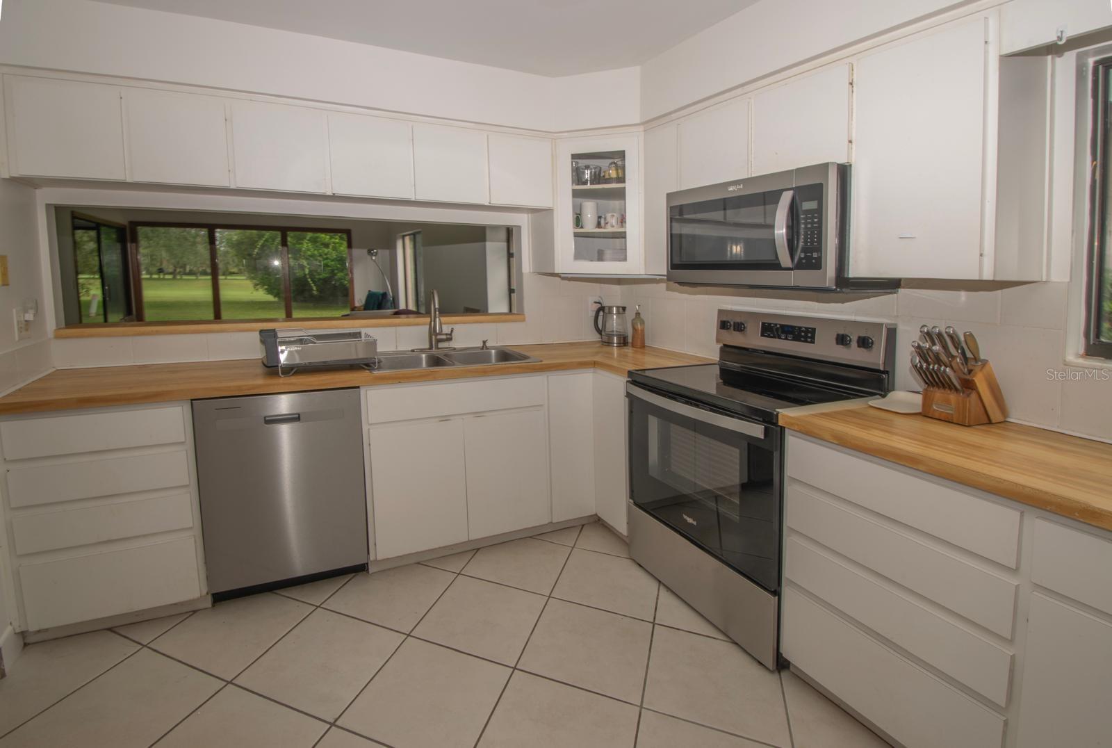 352 GOLFSIDE COVE 352