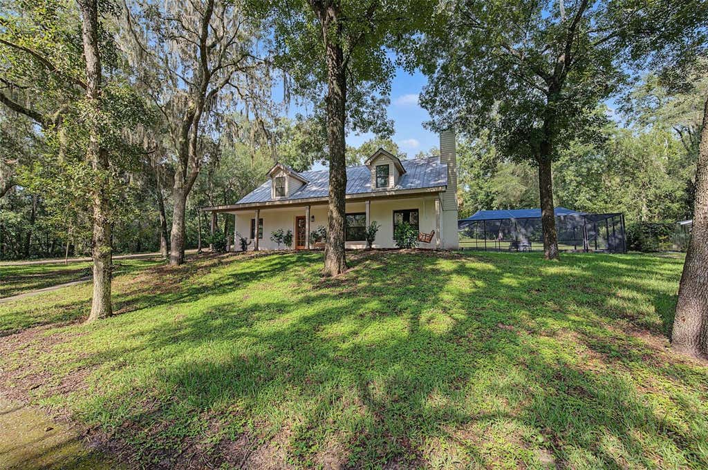 Photo of 4229 Bessemer Road, Brooksville, FL 34602 (MLS # TB8541131)