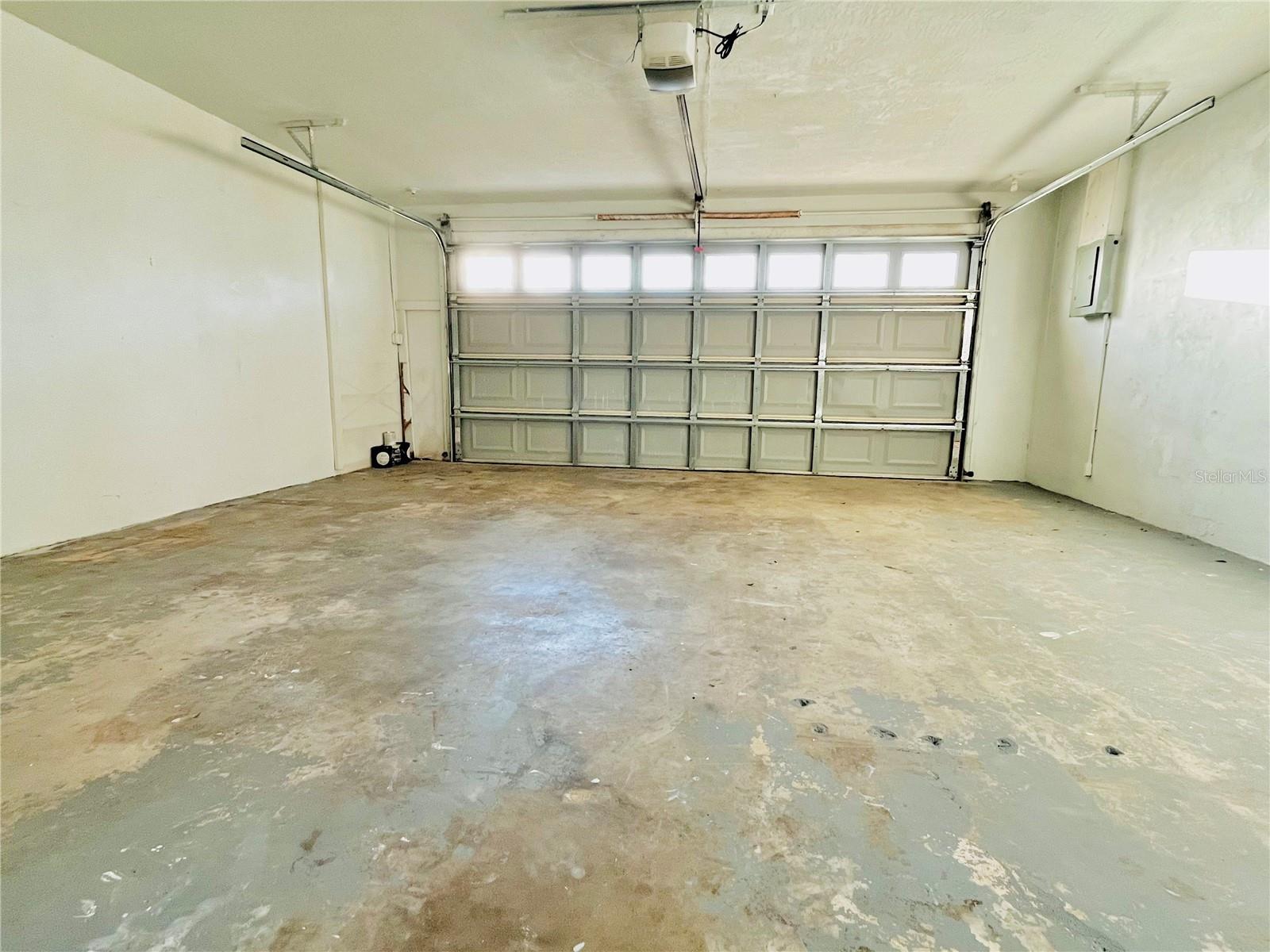 MEADOW LAWN PINELLAS ADD - Residential