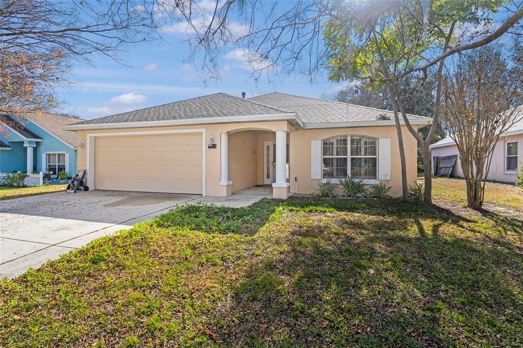 Photo of 10314 Patrick Drive, Leesburg, FL 34788 (MLS # GC535499)