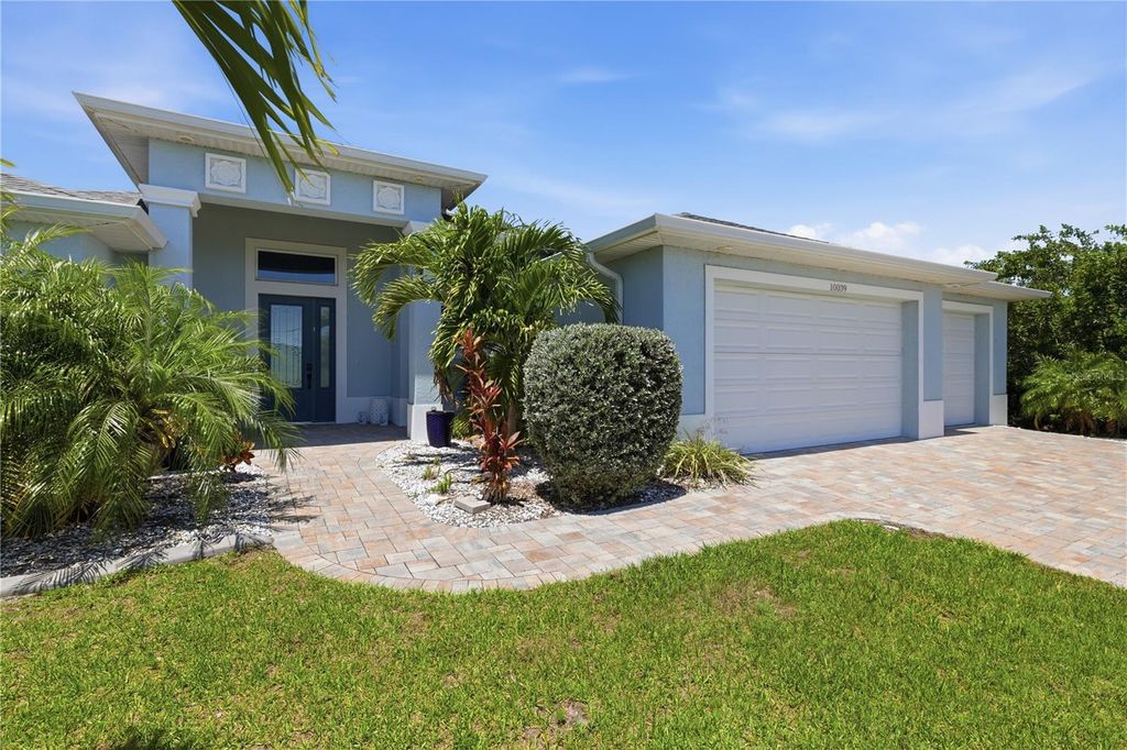 Photo of 10039 Kingsville Drive, Port Charlotte, FL 33981 (MLS # A4691528)