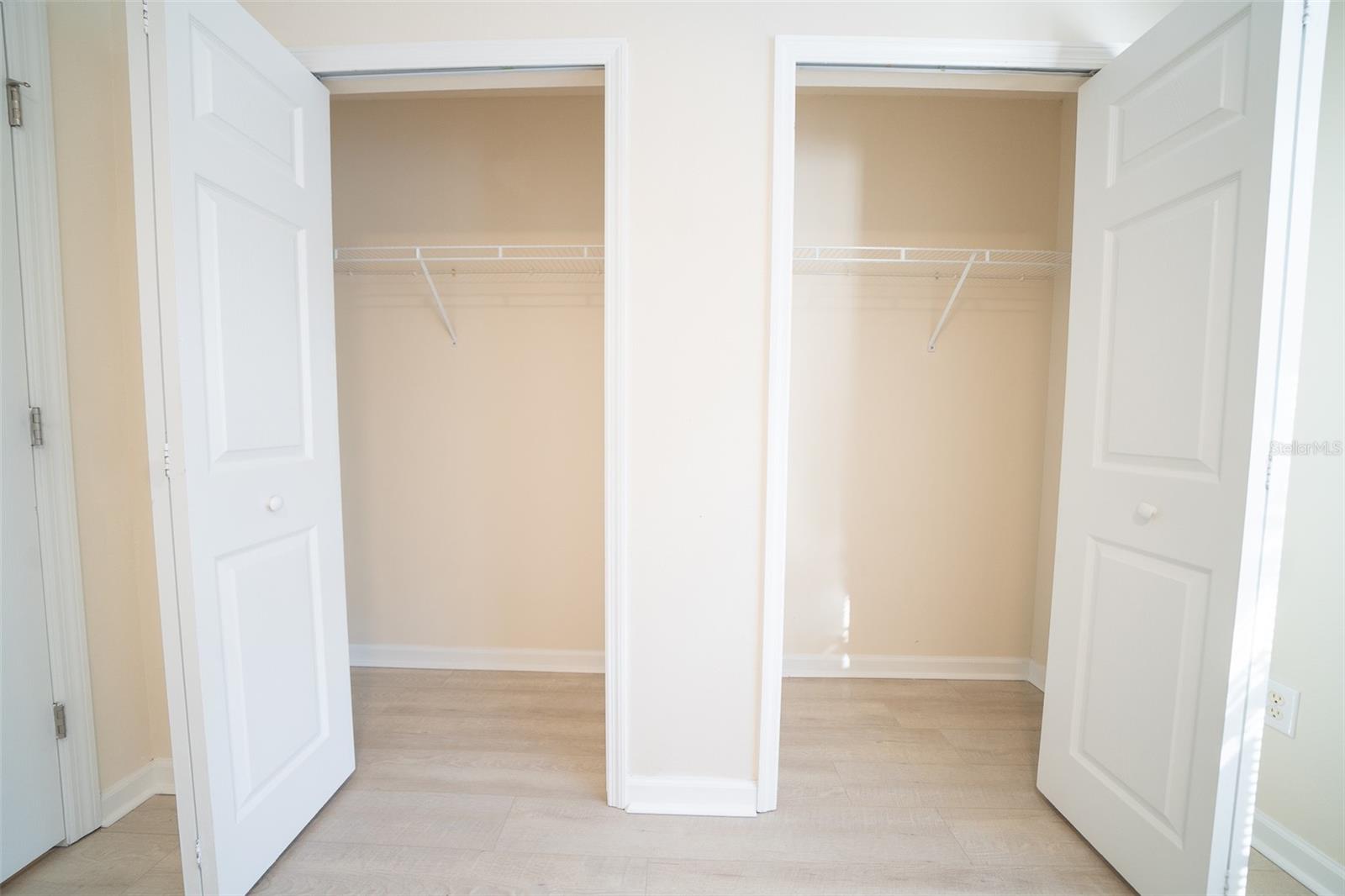 NATURE TERRACE TWNHMS - Residential Lease