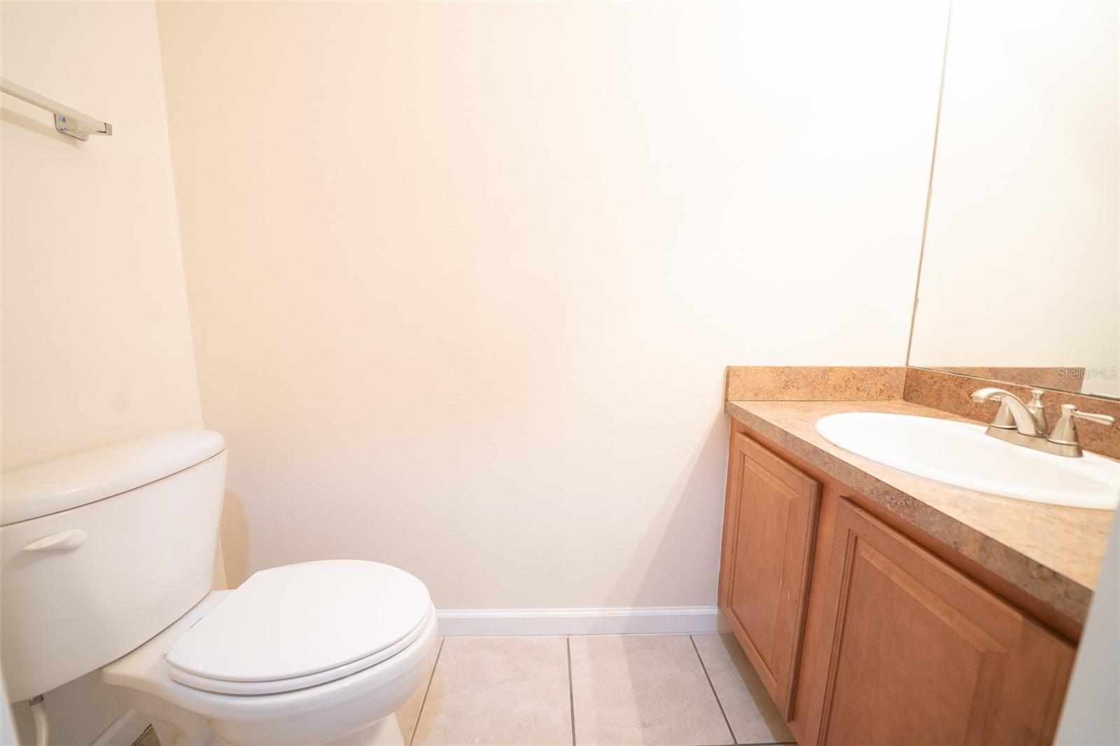 NATURE TERRACE TWNHMS - Residential Lease