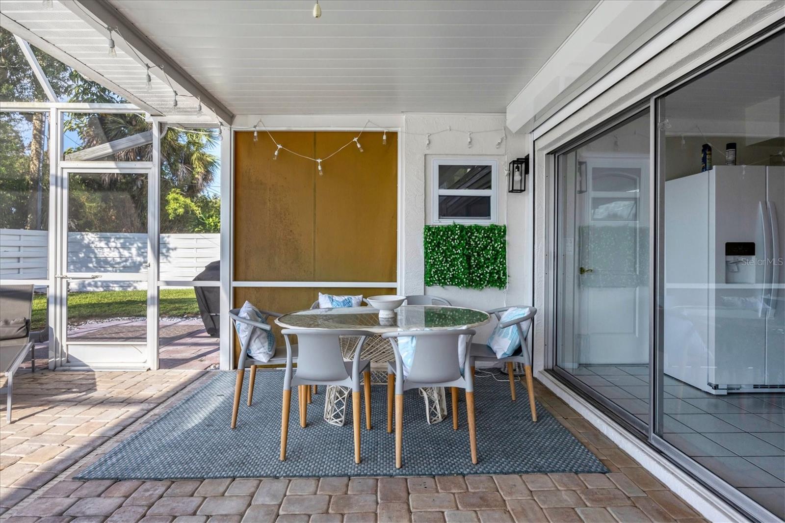 SOUTH GATE - Residential Lease