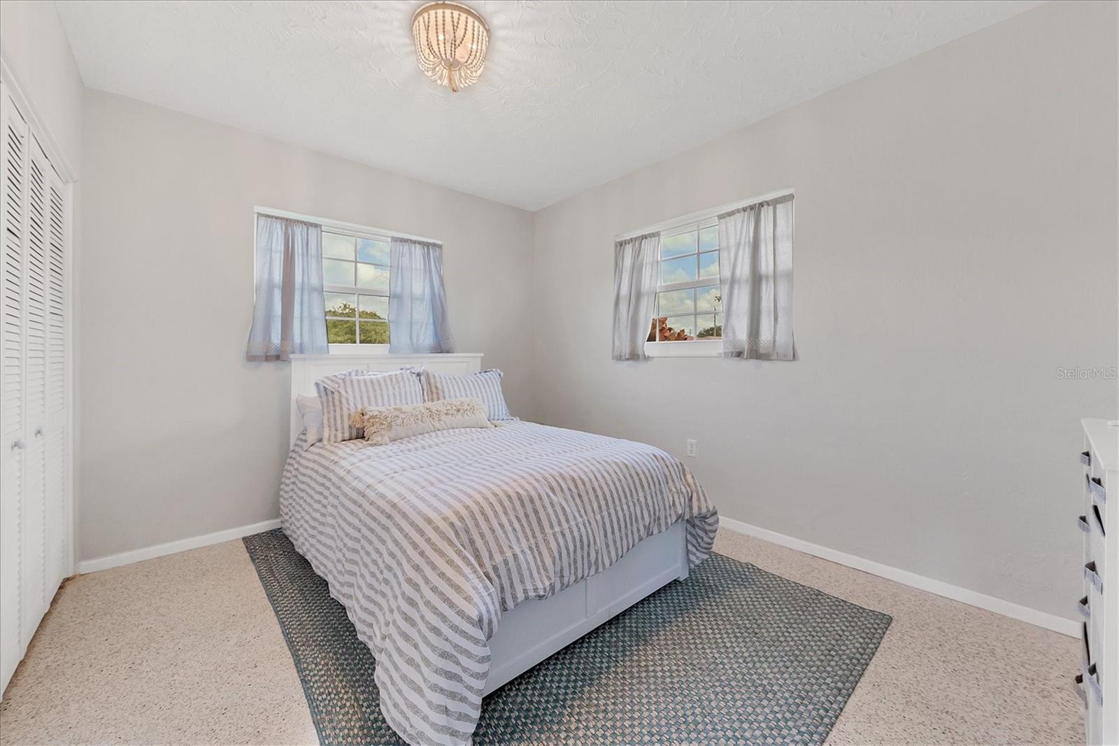 SOUTH GATE - Residential Lease