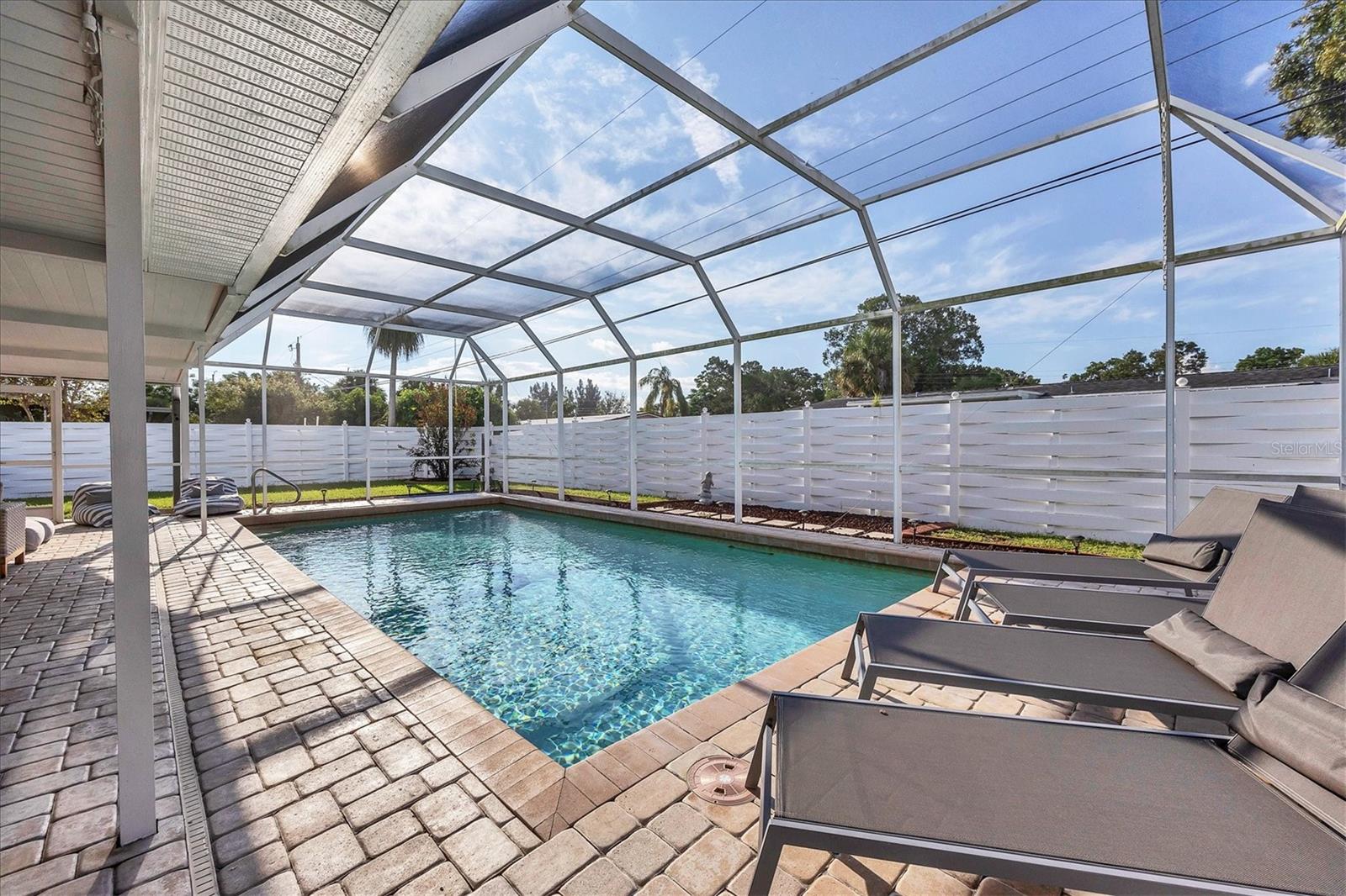 SOUTH GATE - Residential Lease