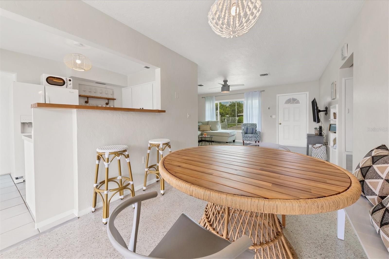 SOUTH GATE - Residential Lease