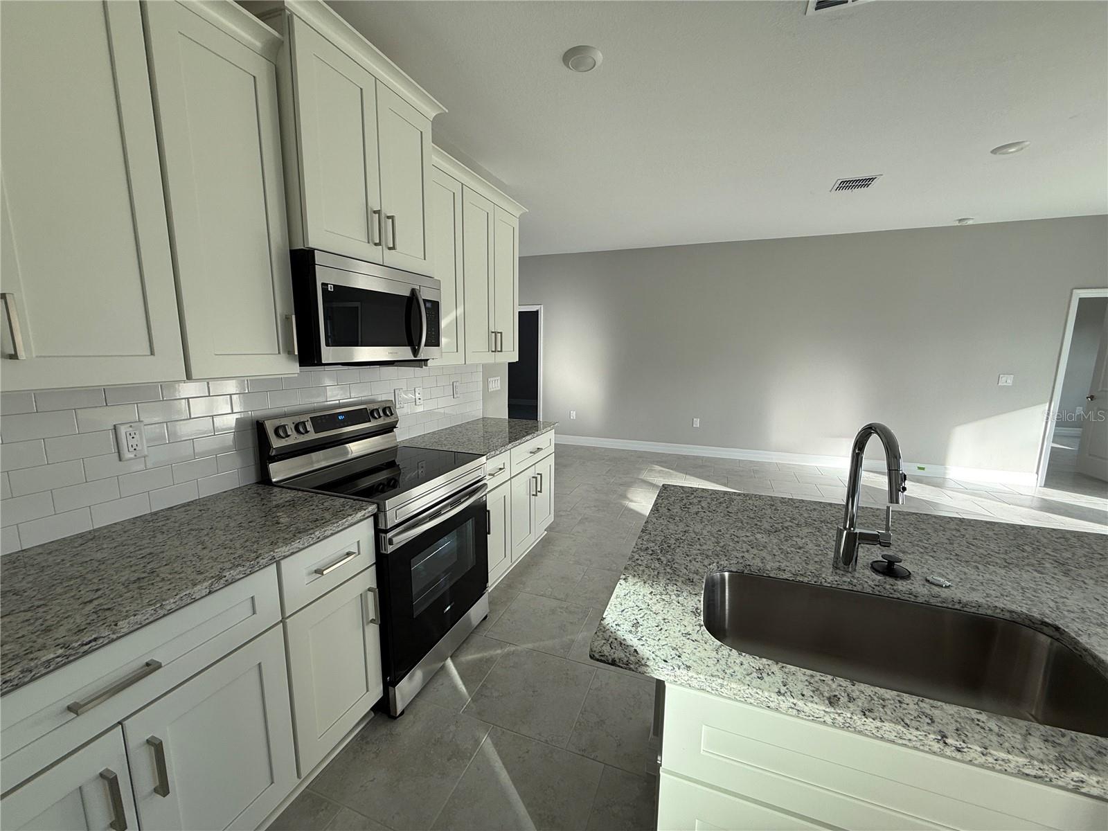 PORT CHARLOTTE SUB 17 - Residential Lease