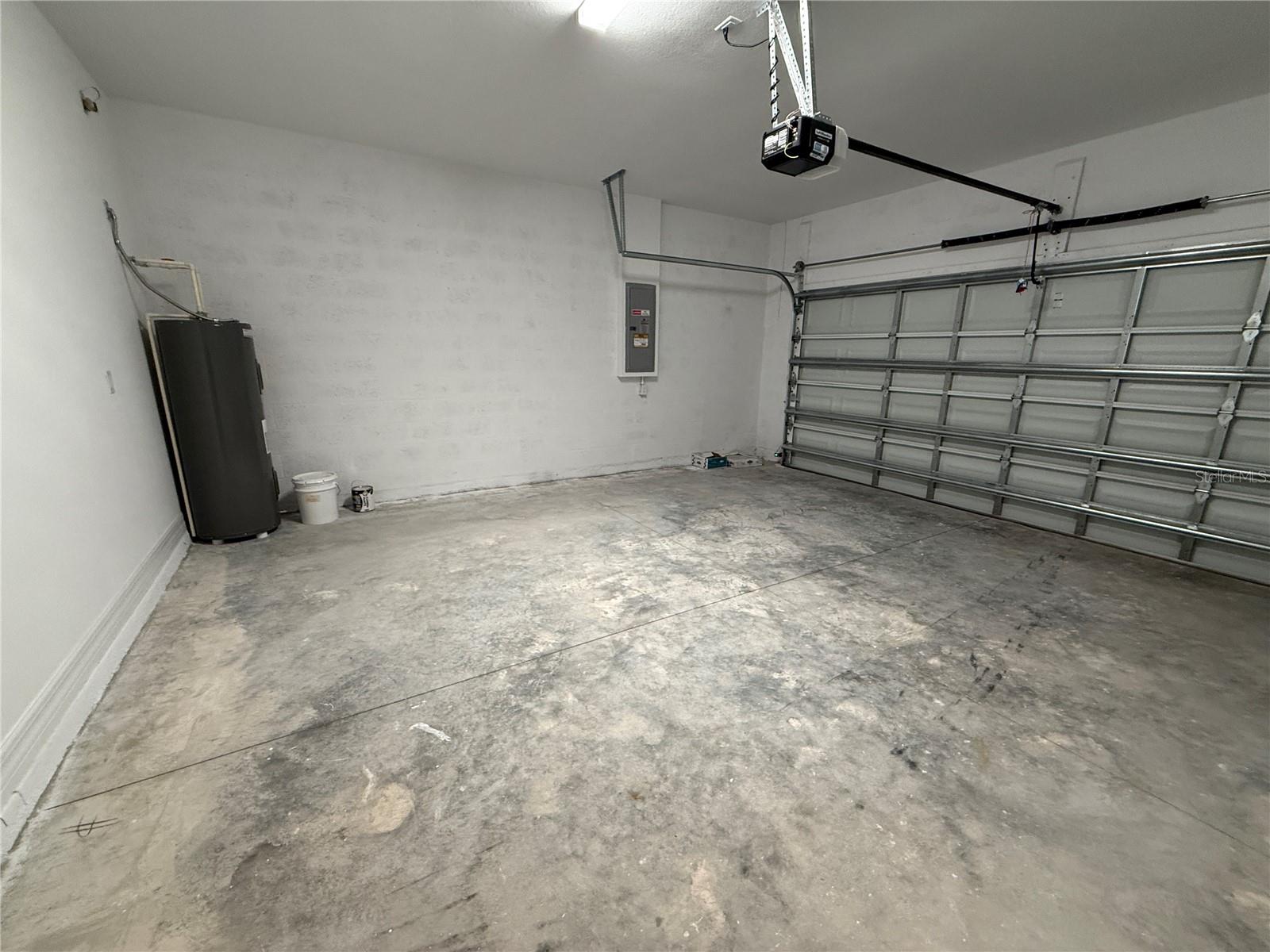 PORT CHARLOTTE SUB 17 - Residential Lease