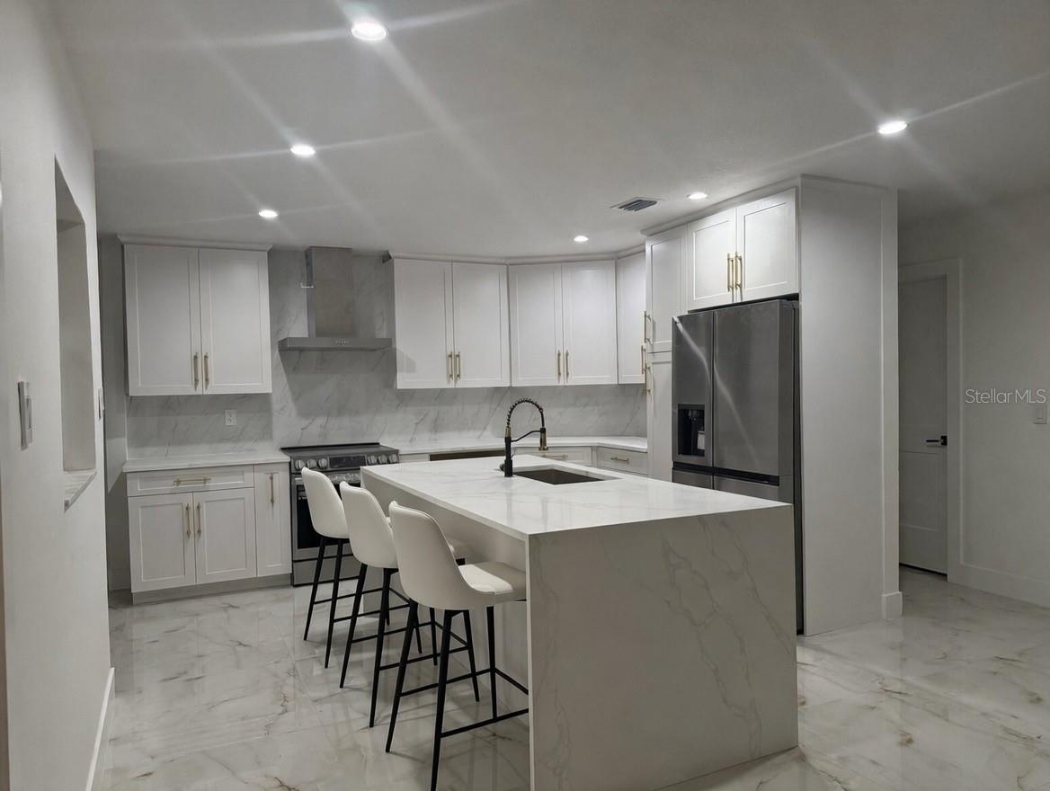 BONNIE BAY UNIT ONE - Residential