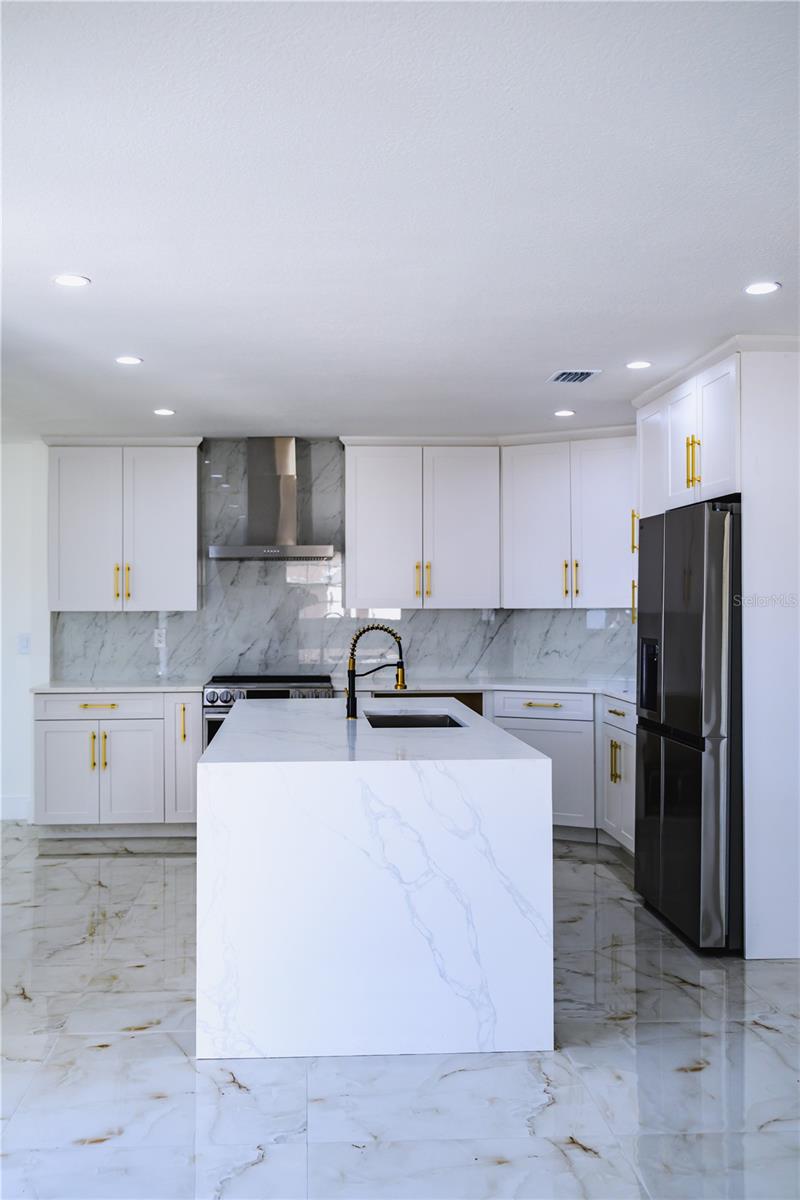 BONNIE BAY UNIT ONE - Residential