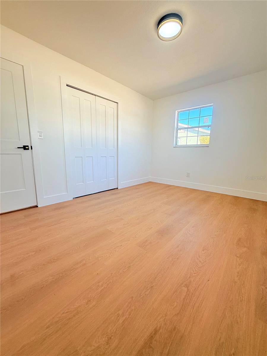 BONNIE BAY UNIT ONE - Residential